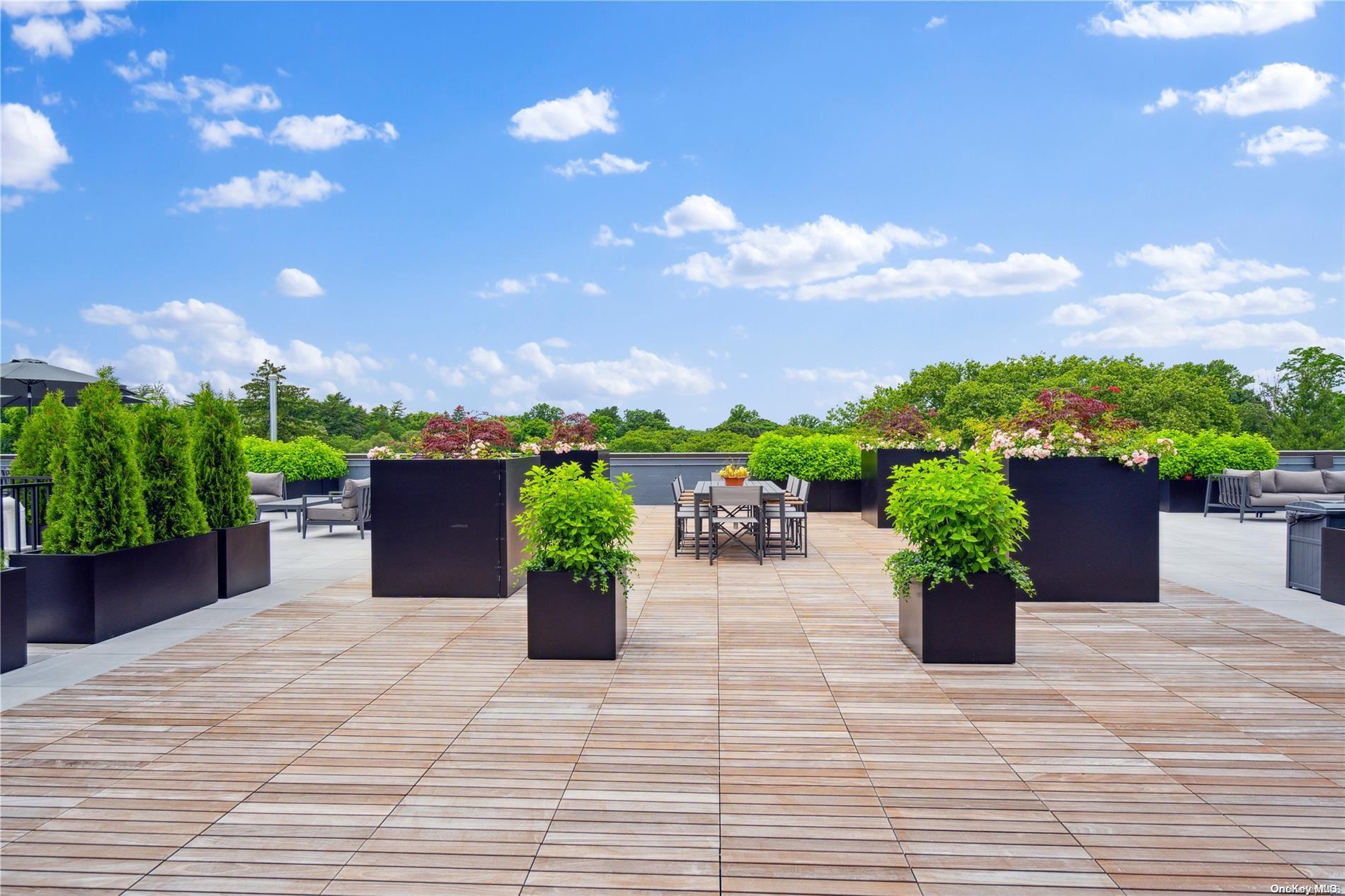 Condo Middle Neck  Nassau County, NY 11021, MLS-L3559294-8