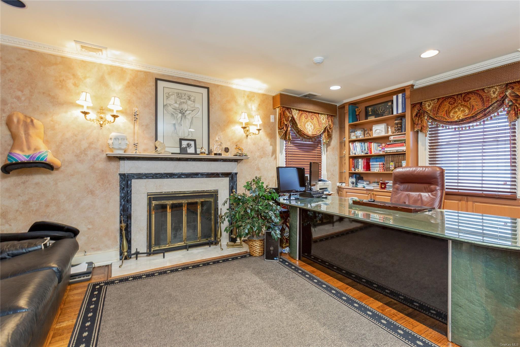 Commercial Sale Colonial  Nassau County, NY 11557, MLS-L3559647-12