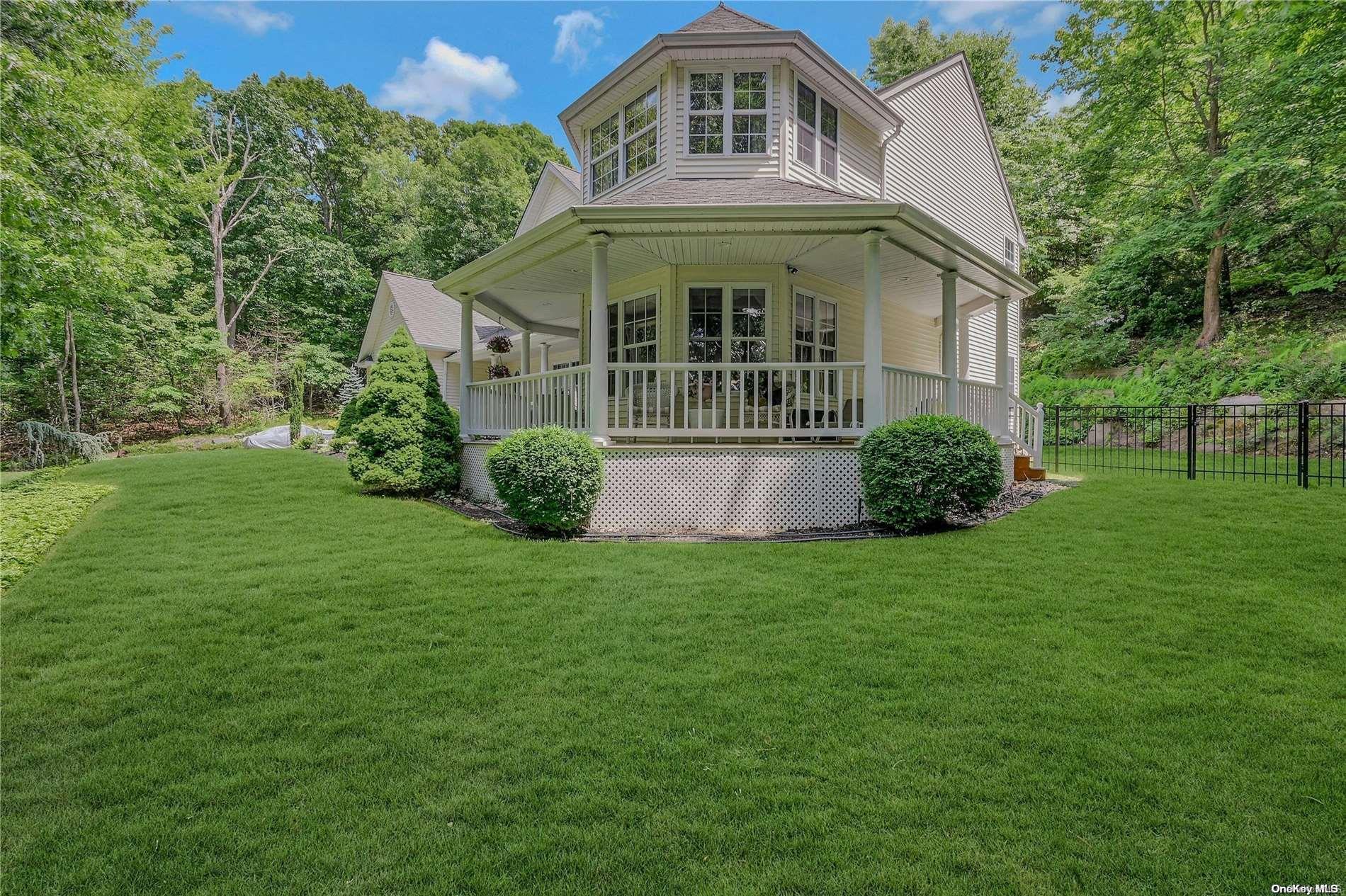 Single Family Saints Orchard  Suffolk County, NY 11777, MLS-L3559884-23