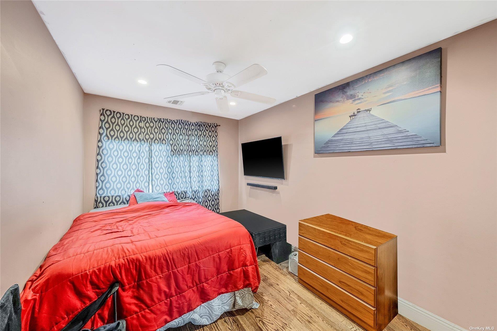 Single Family N Park Drive Nassau County, NY 11758, MLS-L3559928-15