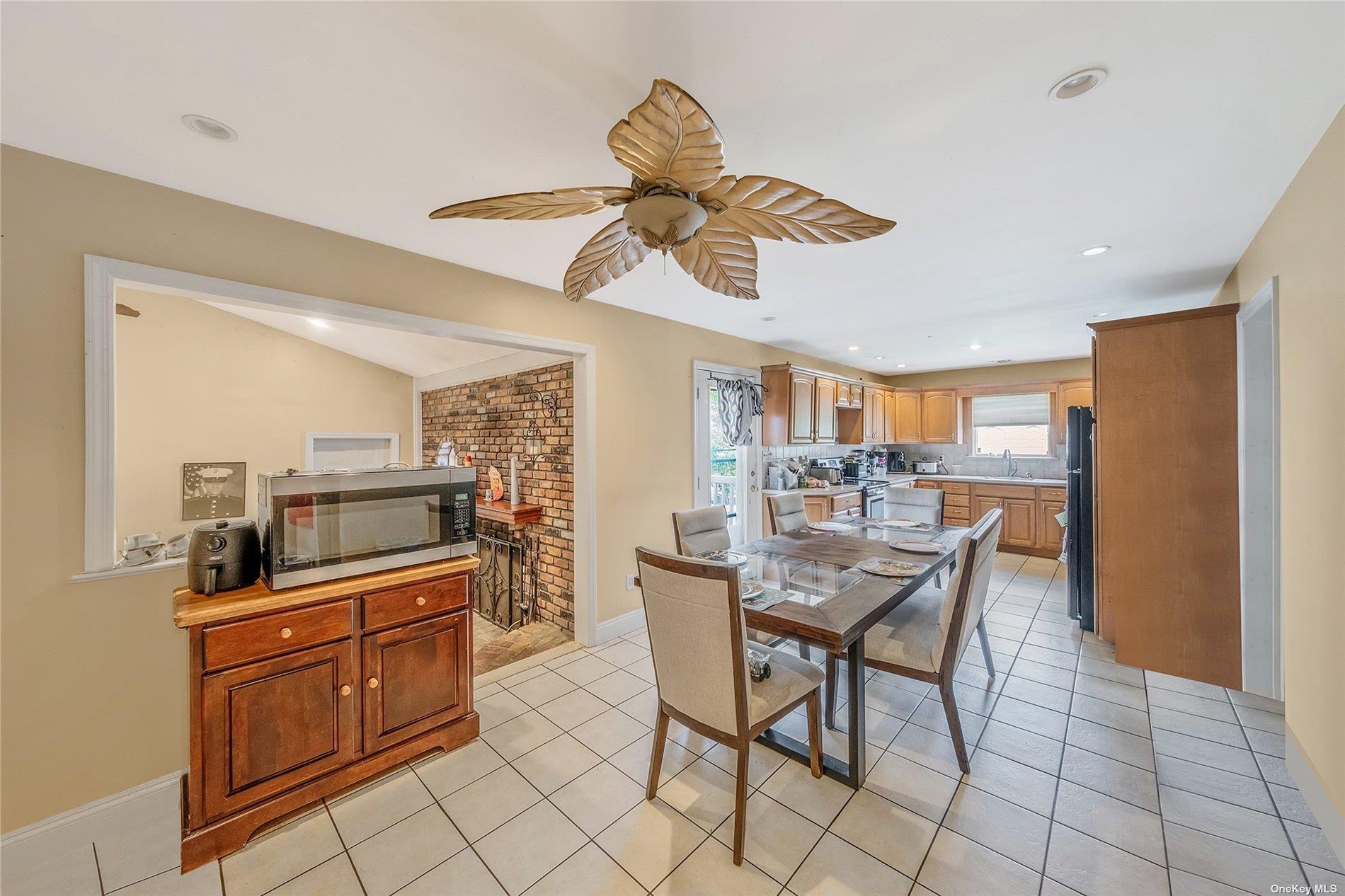 Single Family N Park Drive Nassau County, NY 11758, MLS-L3559928-7