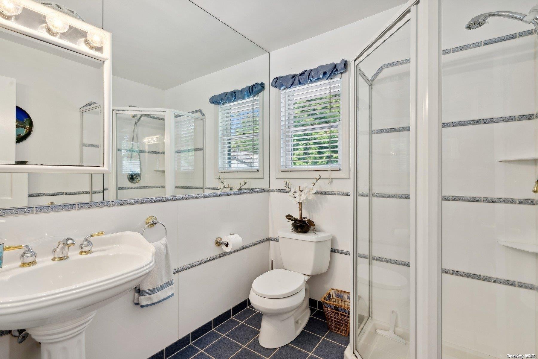Single Family Penny  Suffolk County, NY 11946, MLS-L3560082-16