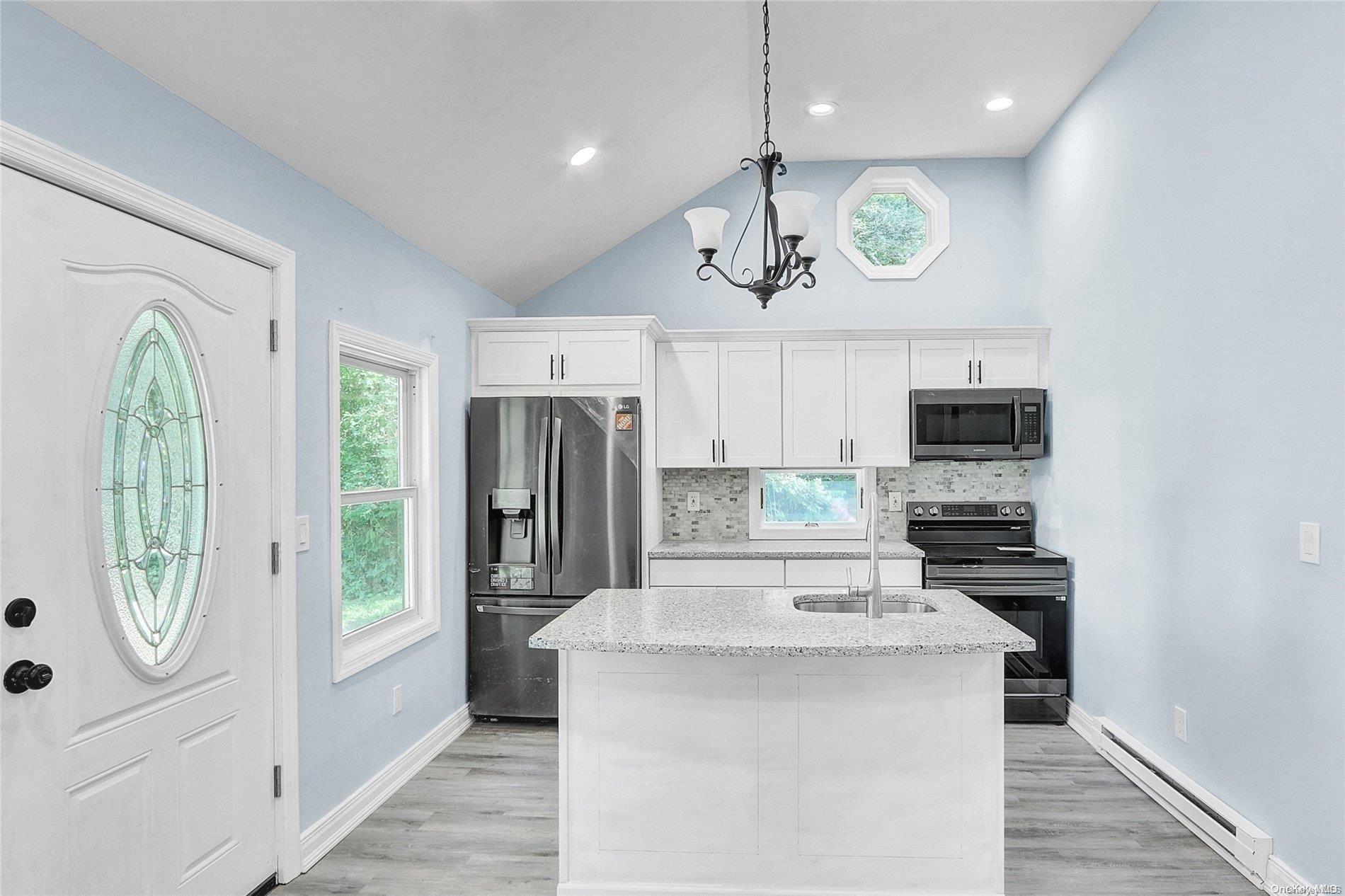 Single Family Bernstein  Suffolk County, NY 11934, MLS-L3560502-10