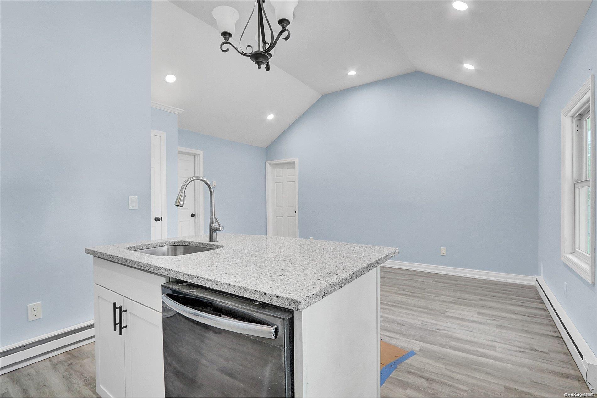 Single Family Bernstein  Suffolk County, NY 11934, MLS-L3560502-12