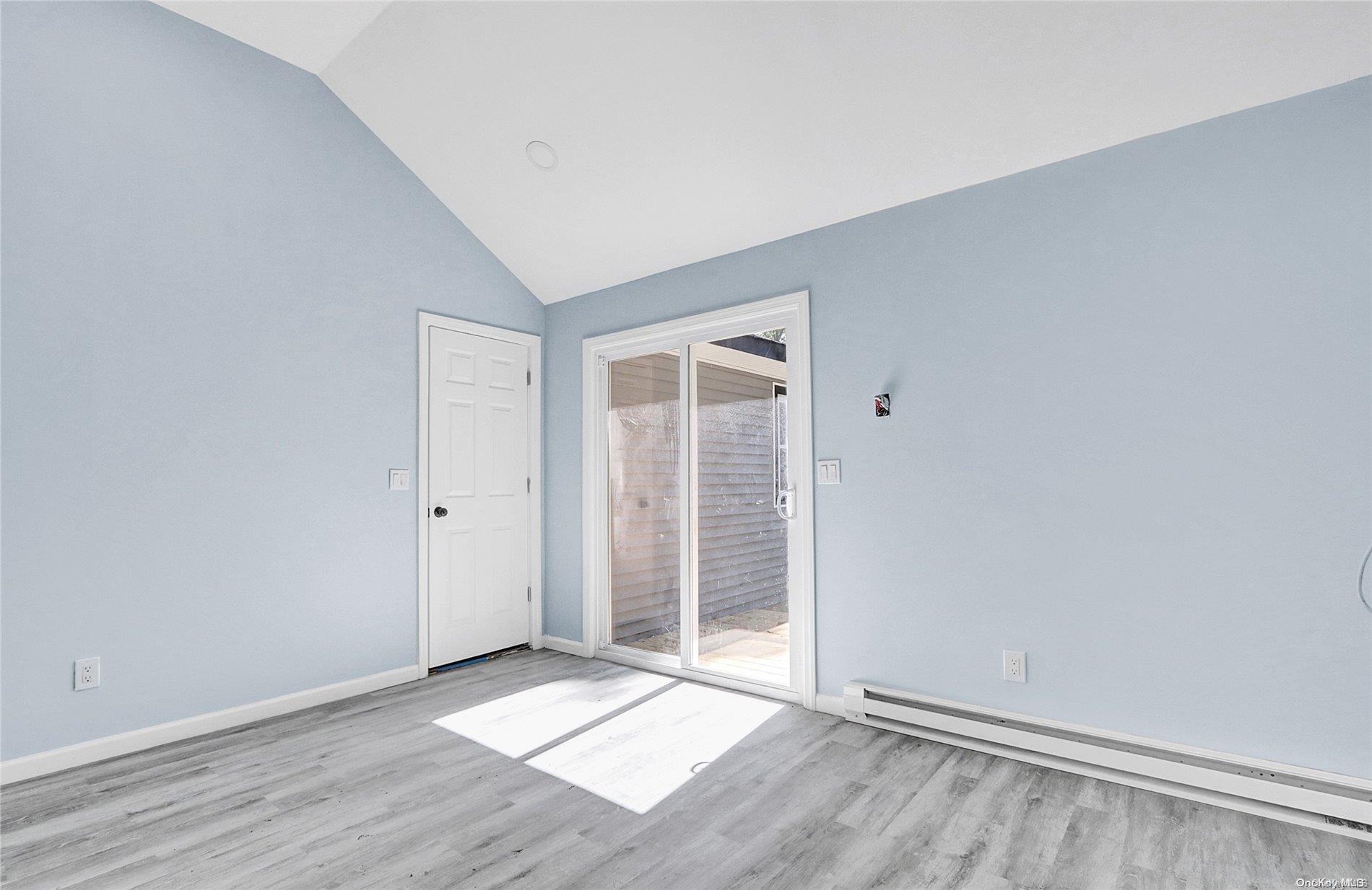 Single Family Bernstein  Suffolk County, NY 11934, MLS-L3560502-17