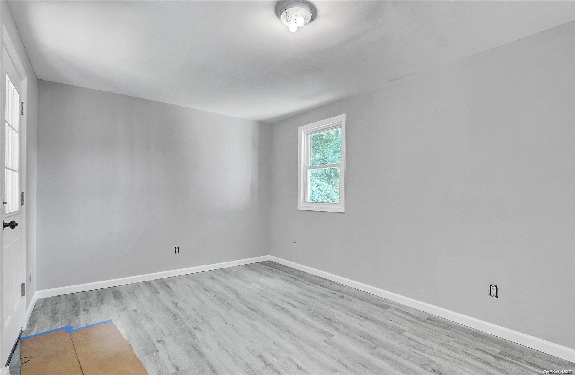 Single Family Bernstein  Suffolk County, NY 11934, MLS-L3560502-20