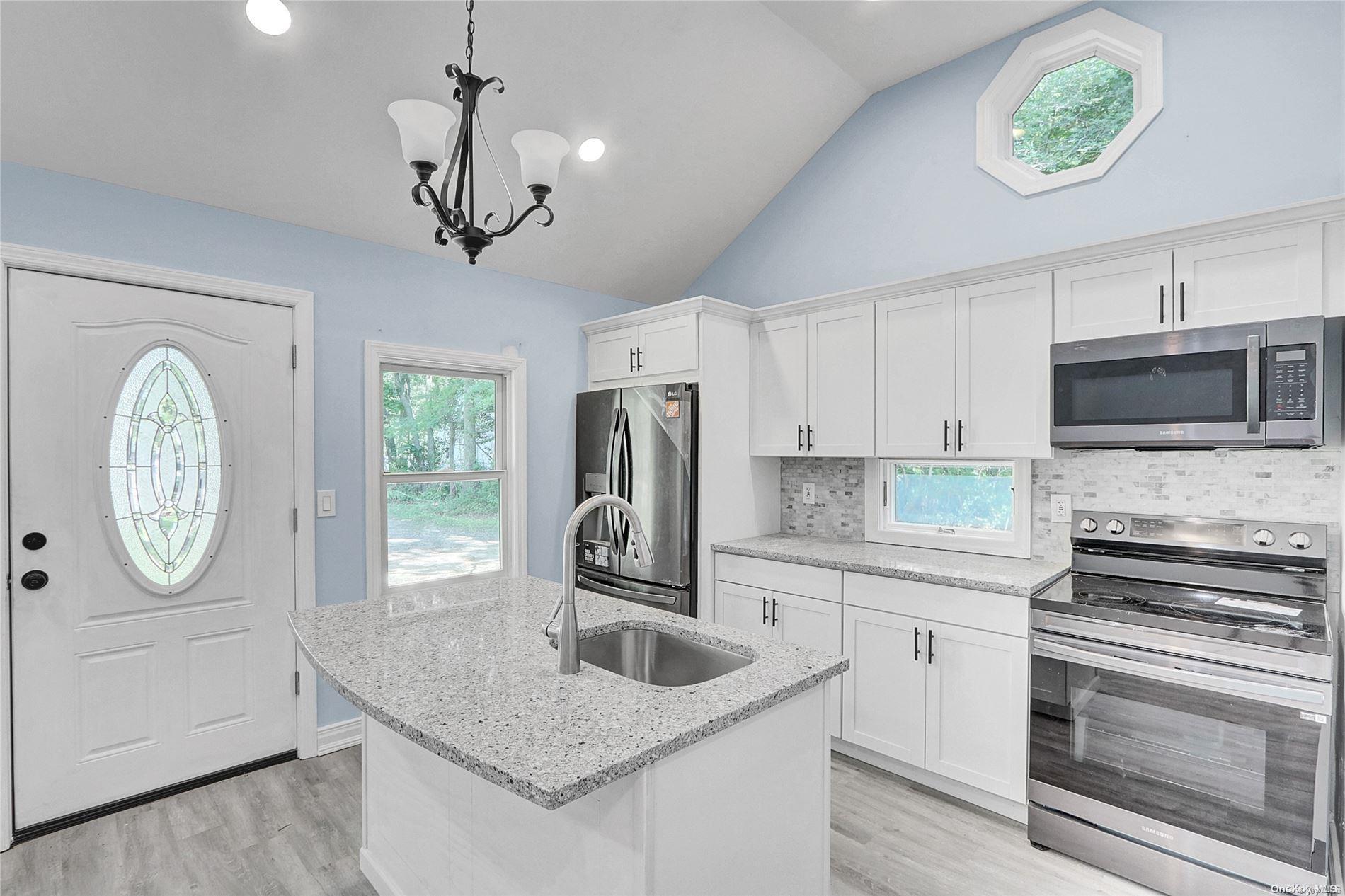 Single Family Bernstein  Suffolk County, NY 11934, MLS-L3560502-9