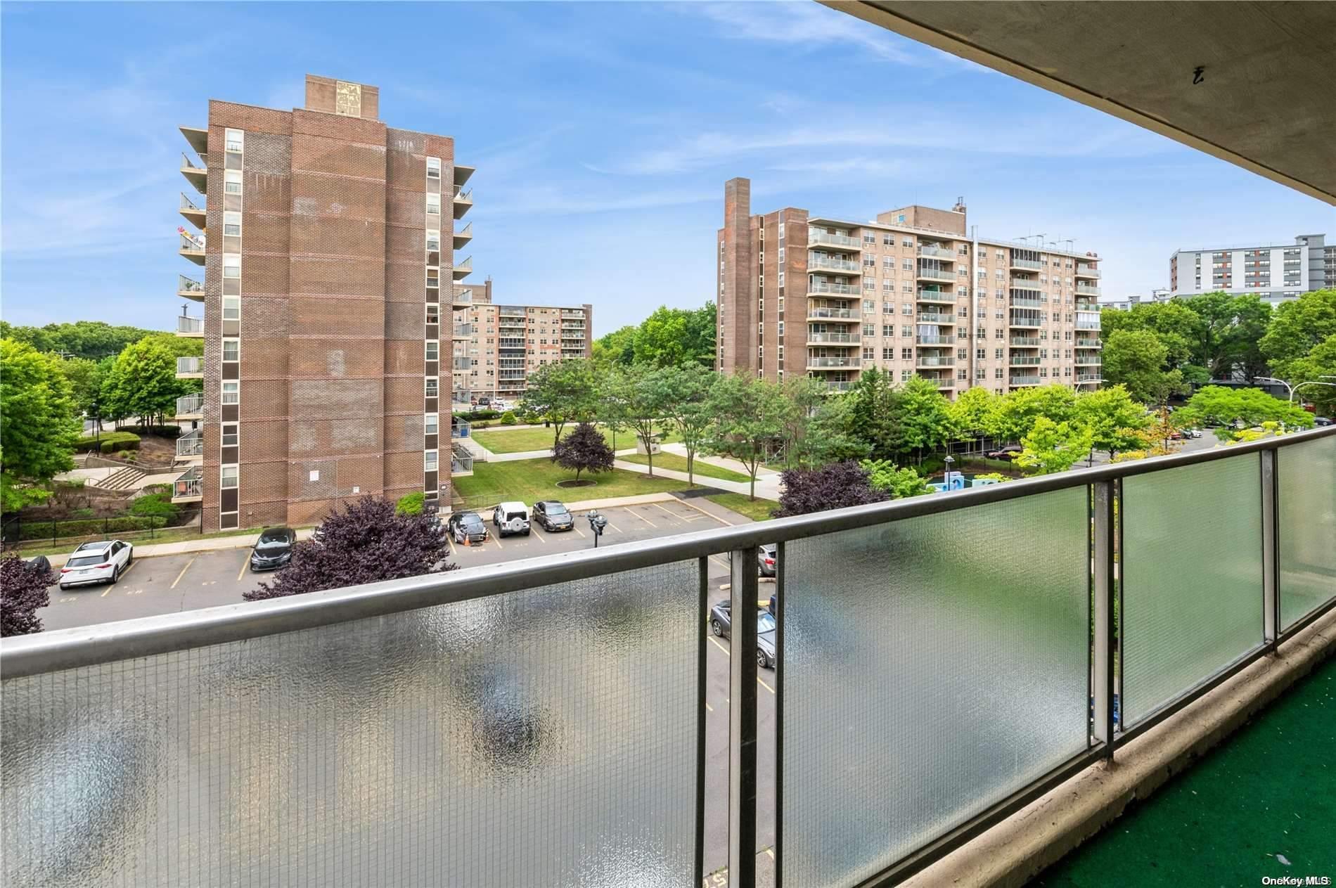 Condo Van Siclen  Brooklyn, NY 11207, MLS-L3560718-18