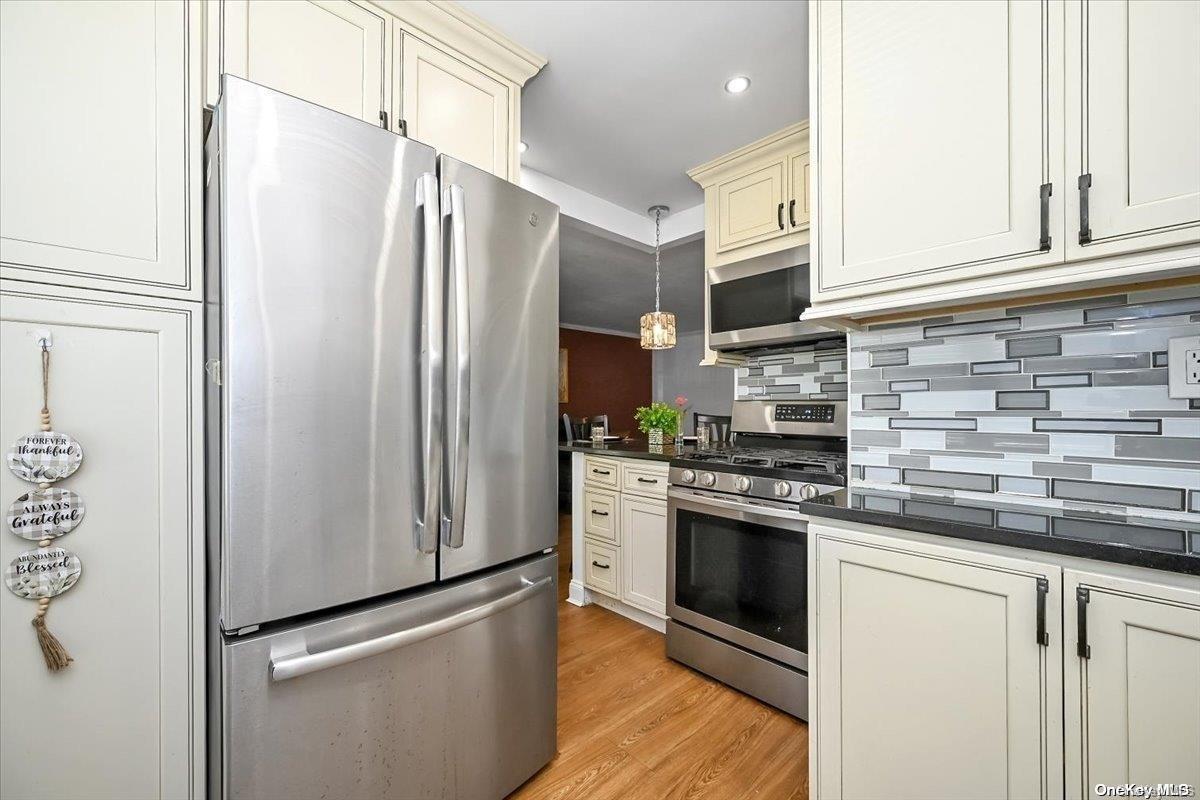Condo Flatlands  Brooklyn, NY 11208, MLS-L3560831-16