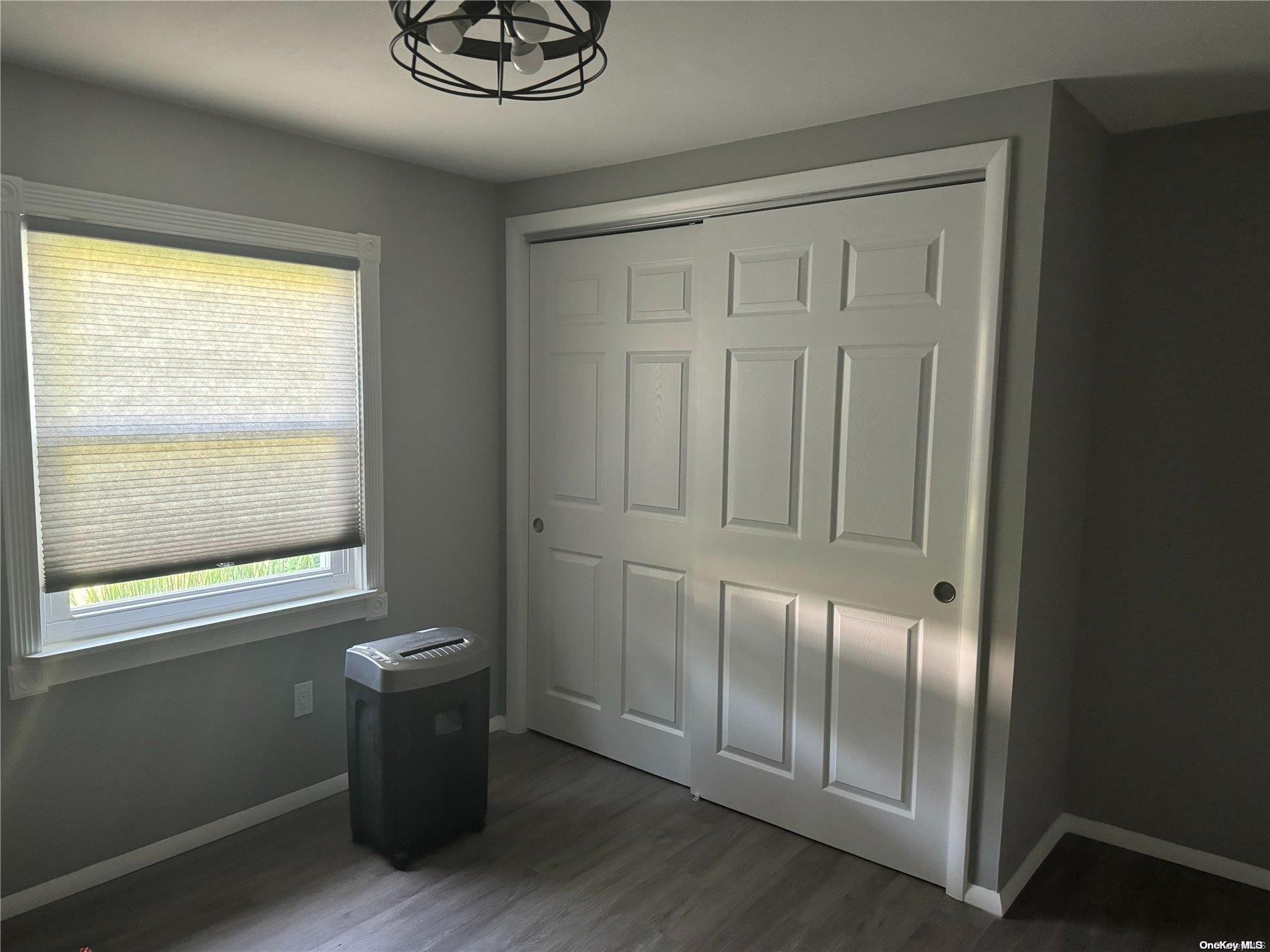 Single Family College Hills  Suffolk County, NY 11738, MLS-L3560966-9
