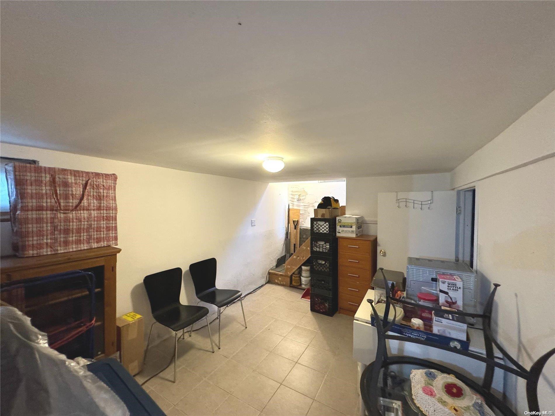 Single Family 77th  Queens, NY 11366, MLS-L3560967-8
