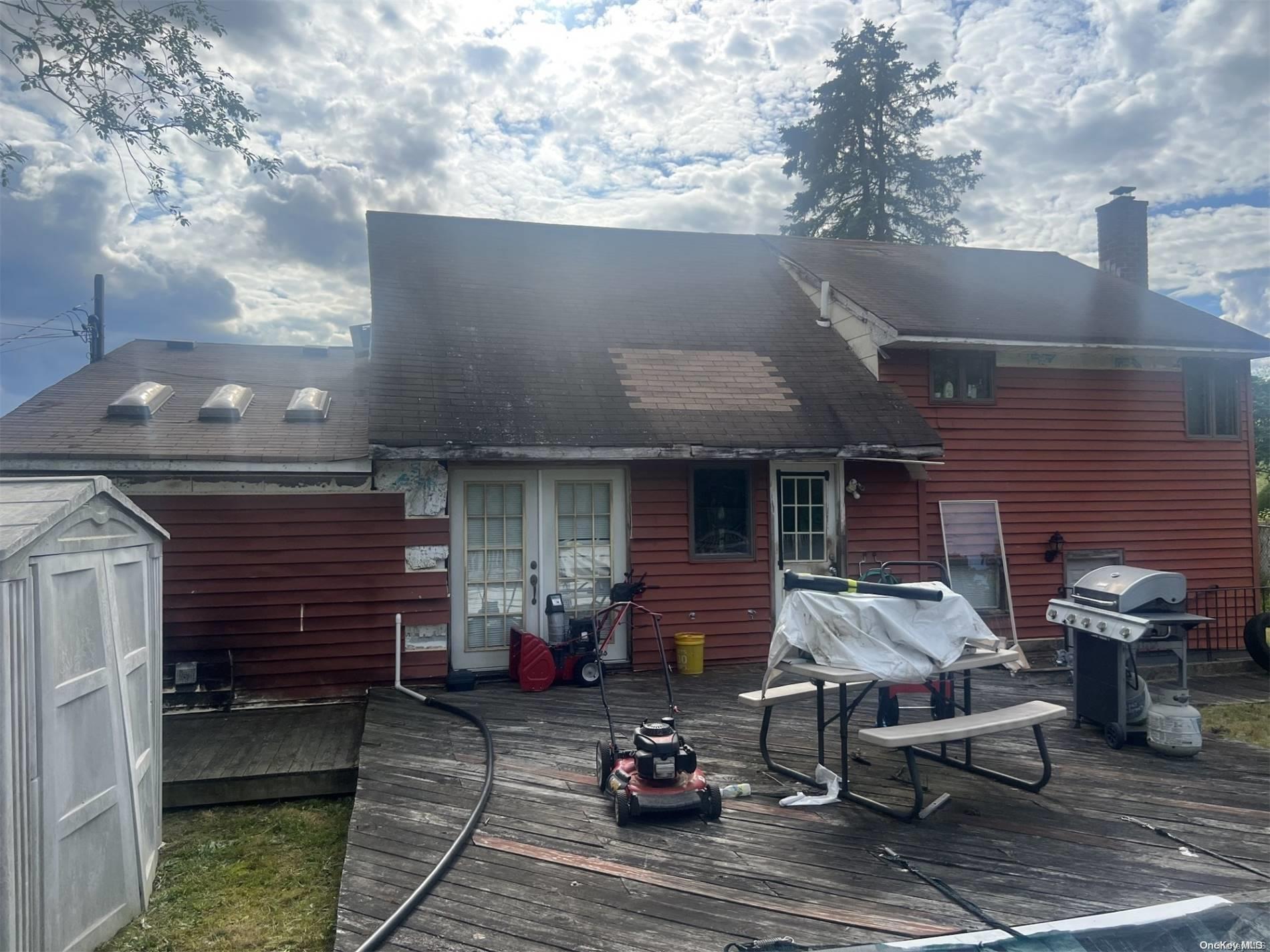 Single Family Nicoll  Suffolk County, NY 11722, MLS-L3561119-3