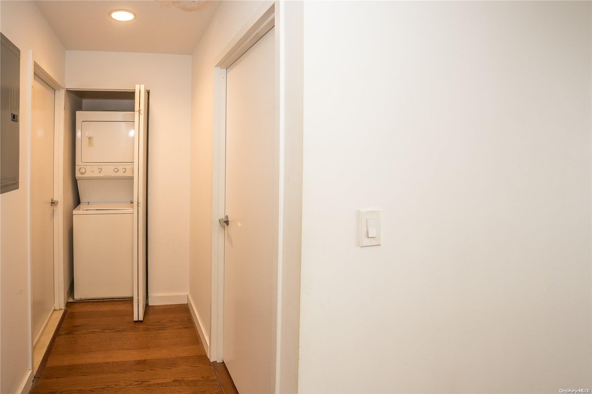 Condo College Point  Queens, NY 11354, MLS-L3561340-10