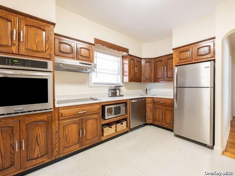 Single Family 47th  Queens, NY 11105, MLS-L3561589-17