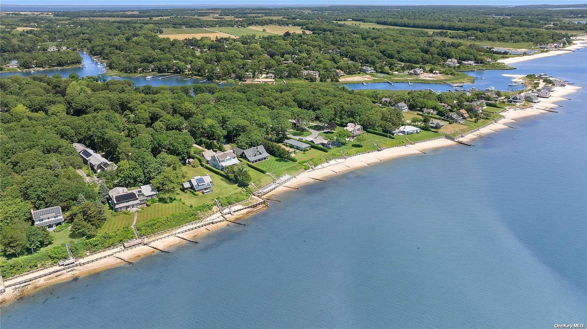 Single Family Park  Suffolk County, NY 11952, MLS-L3562280-22
