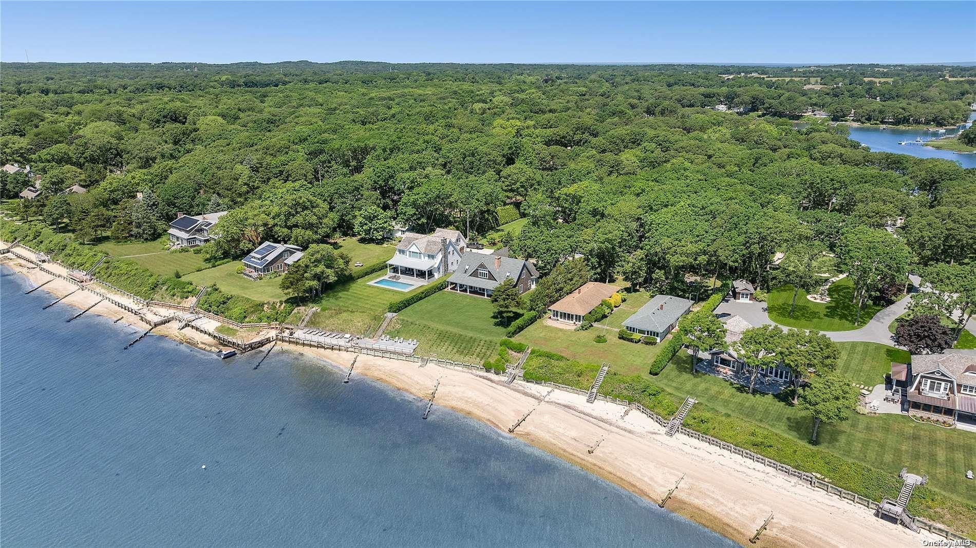 Single Family Park  Suffolk County, NY 11952, MLS-L3562280-23