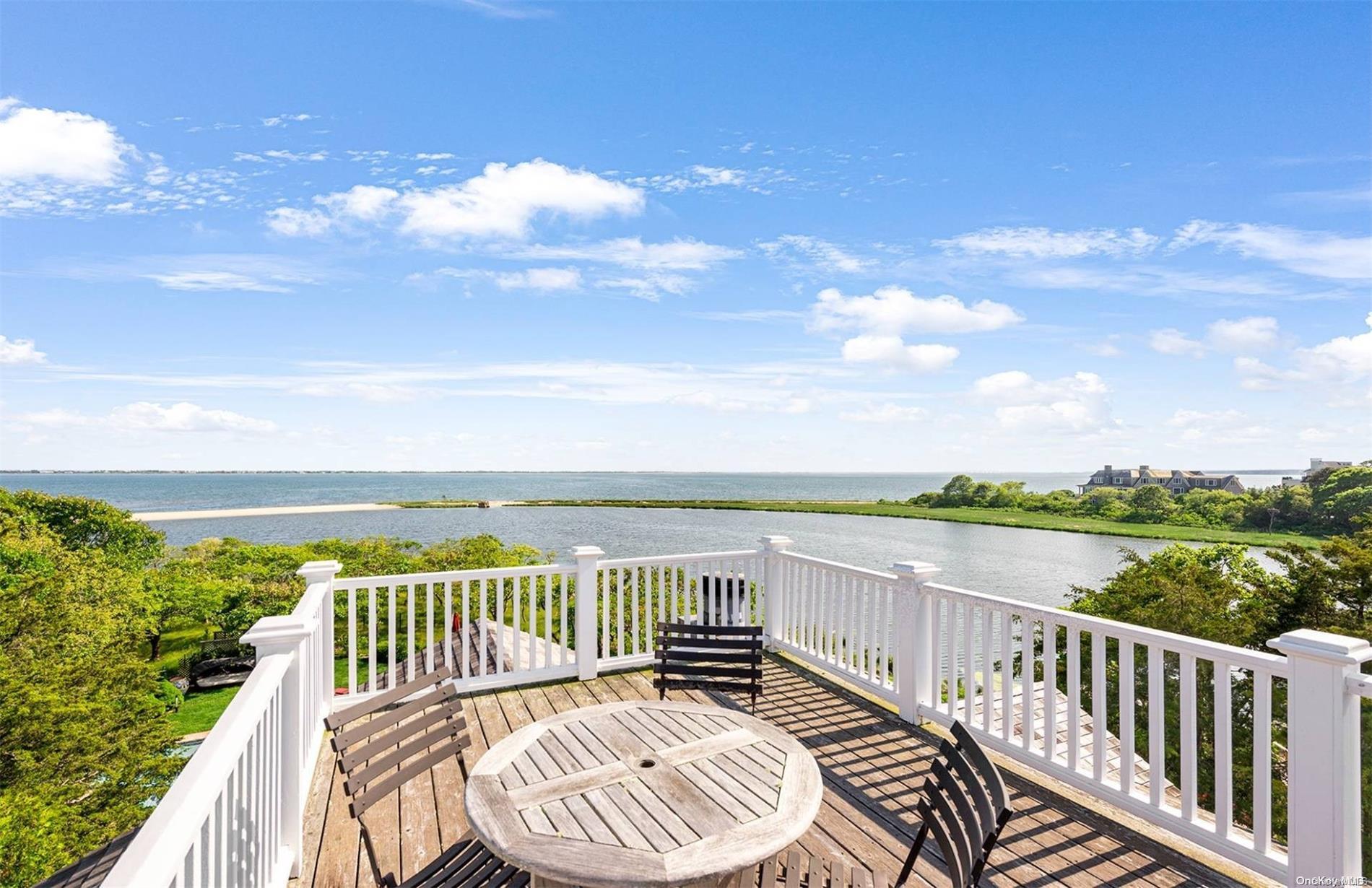 Single Family Middle Pond  Suffolk County, NY 11968, MLS-L3562658-14