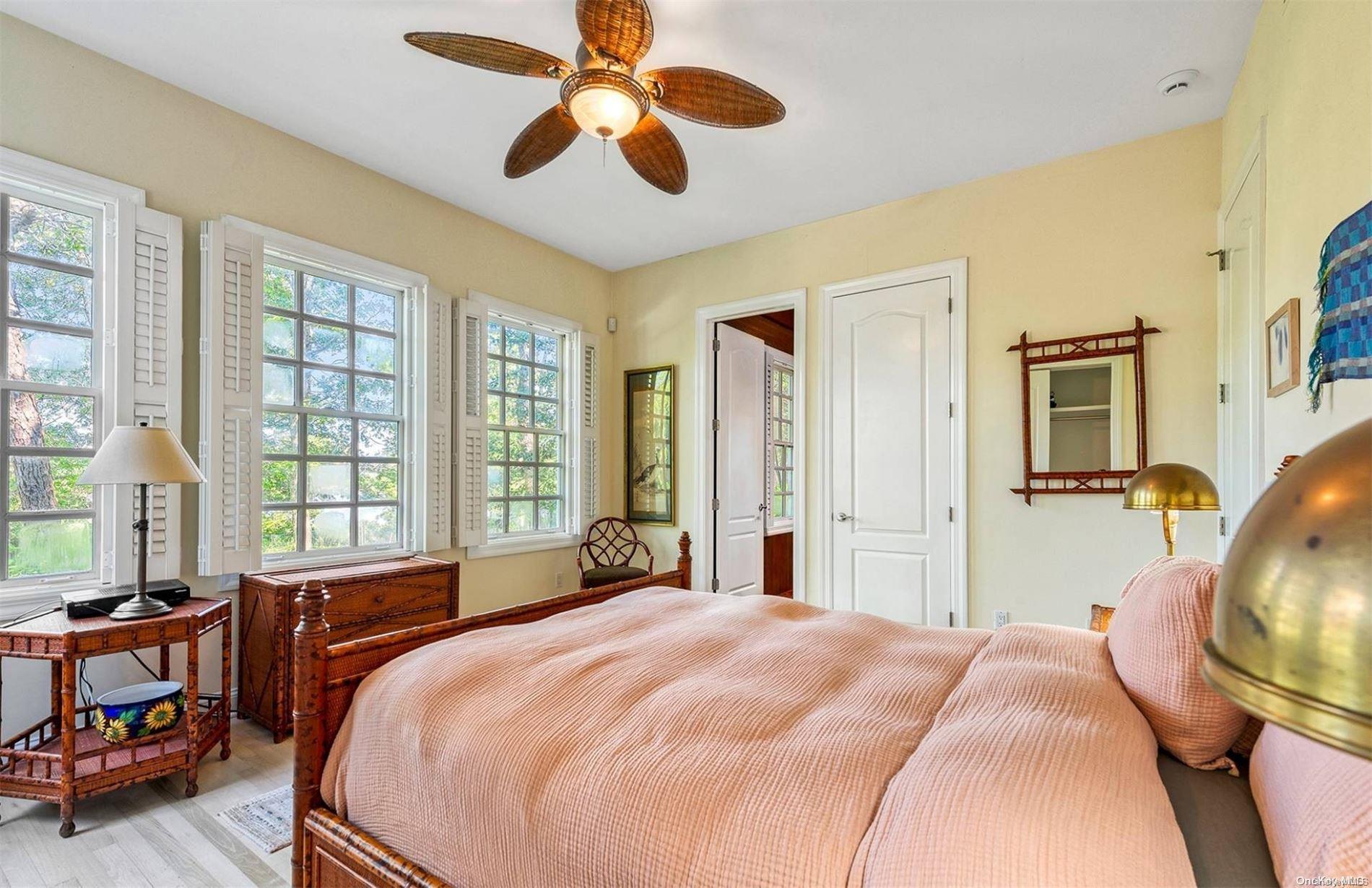 Single Family Middle Pond  Suffolk County, NY 11968, MLS-L3562658-24
