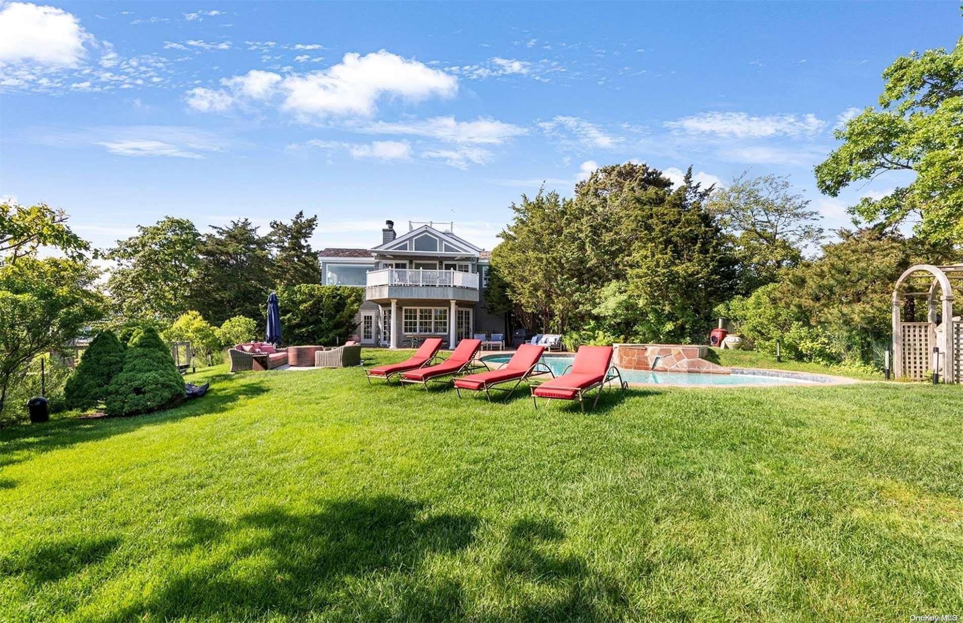 Single Family Middle Pond  Suffolk County, NY 11968, MLS-L3562658-29