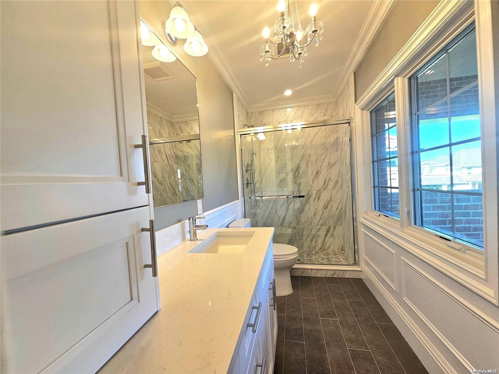 Single Family Sullivan  Queens, NY 11357, MLS-L3563235-18