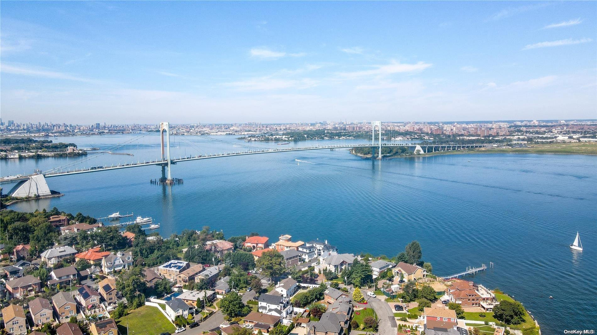 Single Family Sullivan  Queens, NY 11357, MLS-L3563235-30