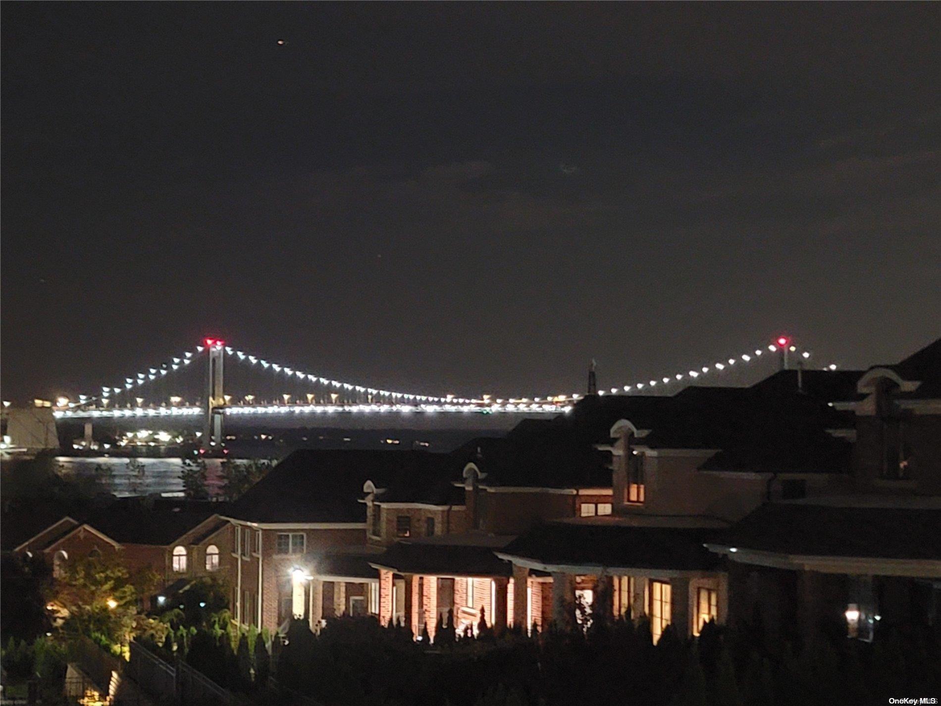 Single Family Sullivan  Queens, NY 11357, MLS-L3563235-32