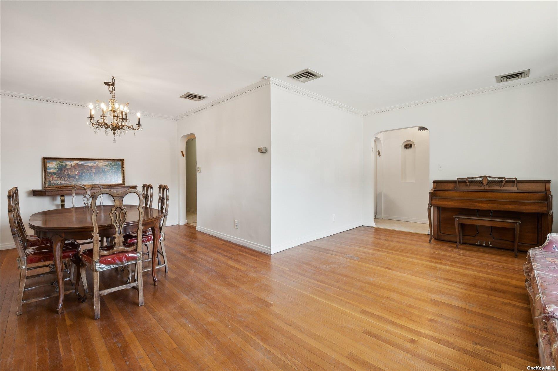 Single Family 172nd  Queens, NY 11365, MLS-L3563356-22