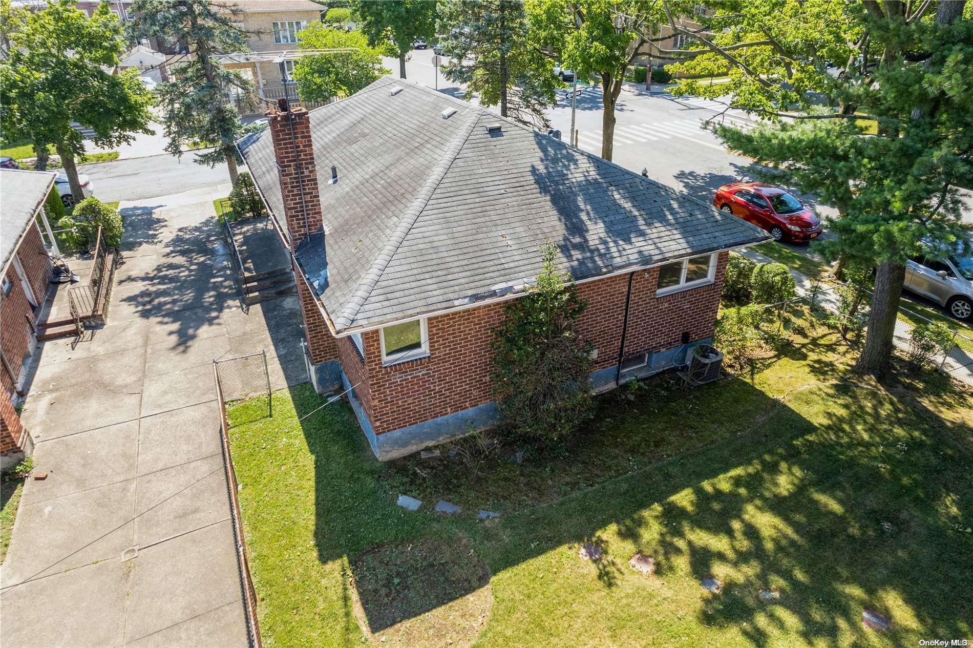Single Family 172nd  Queens, NY 11365, MLS-L3563356-34