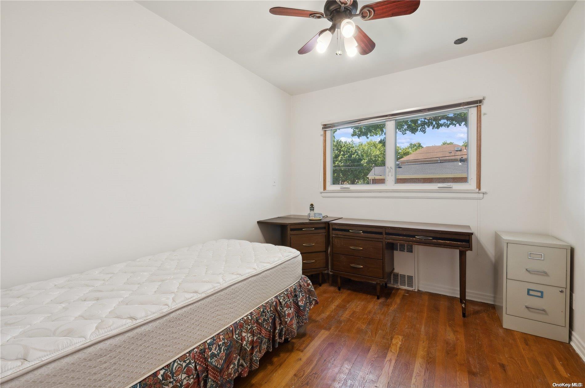 Single Family 172nd  Queens, NY 11365, MLS-L3563356-6