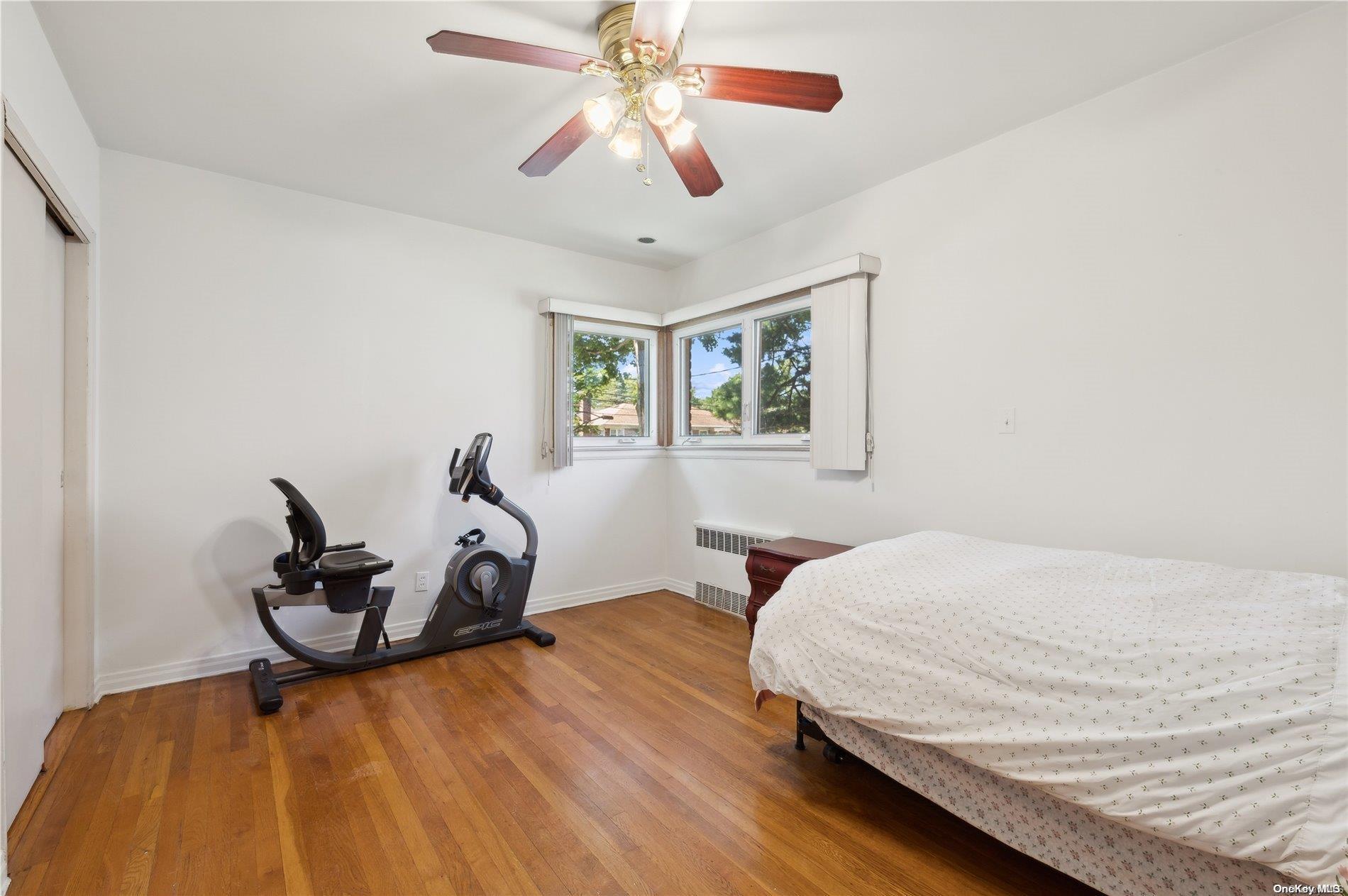 Single Family 172nd  Queens, NY 11365, MLS-L3563356-8