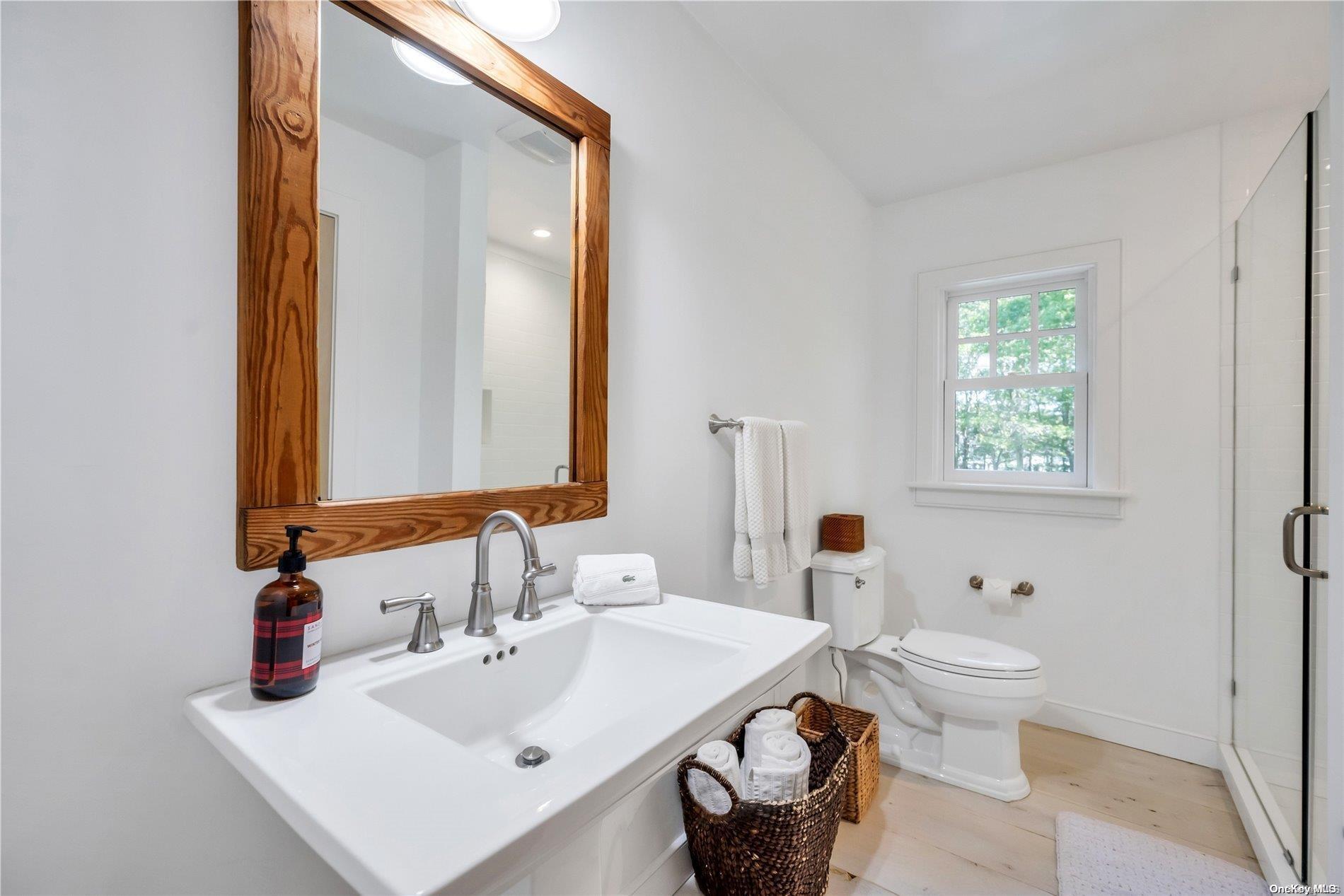 Single Family West Gate  Suffolk County, NY 11975, MLS-L3563783-16