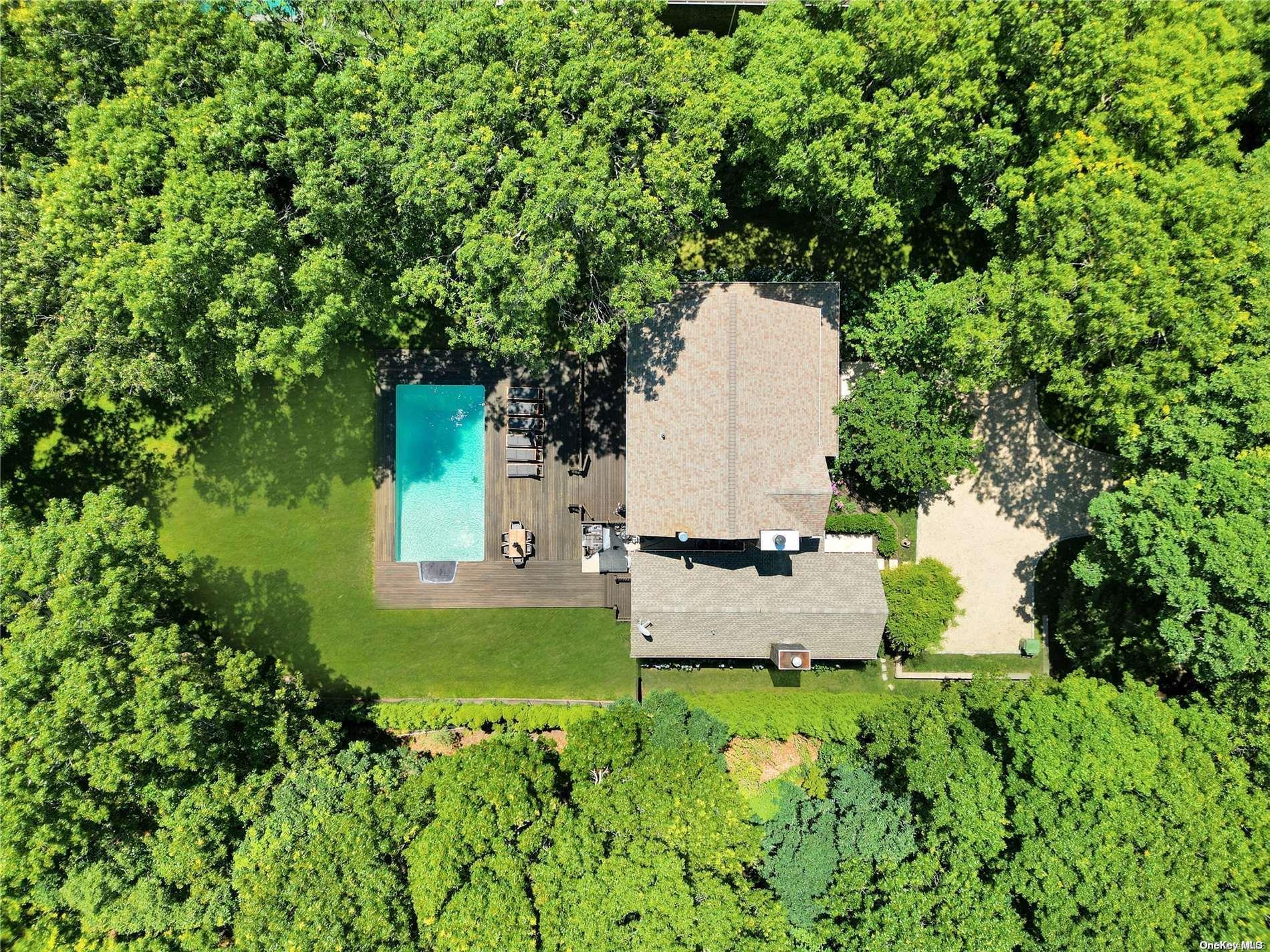Single Family West Gate  Suffolk County, NY 11975, MLS-L3563783-2