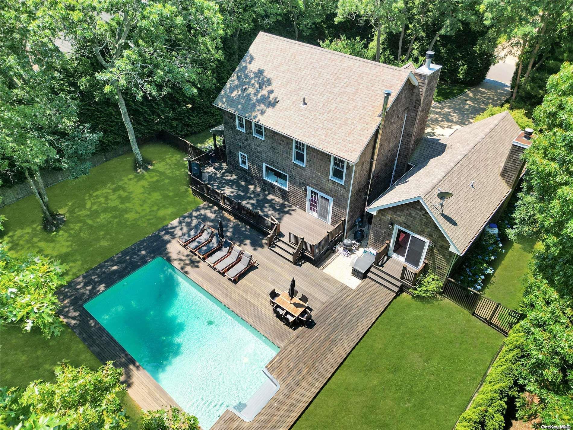 Single Family West Gate  Suffolk County, NY 11975, MLS-L3563783-24