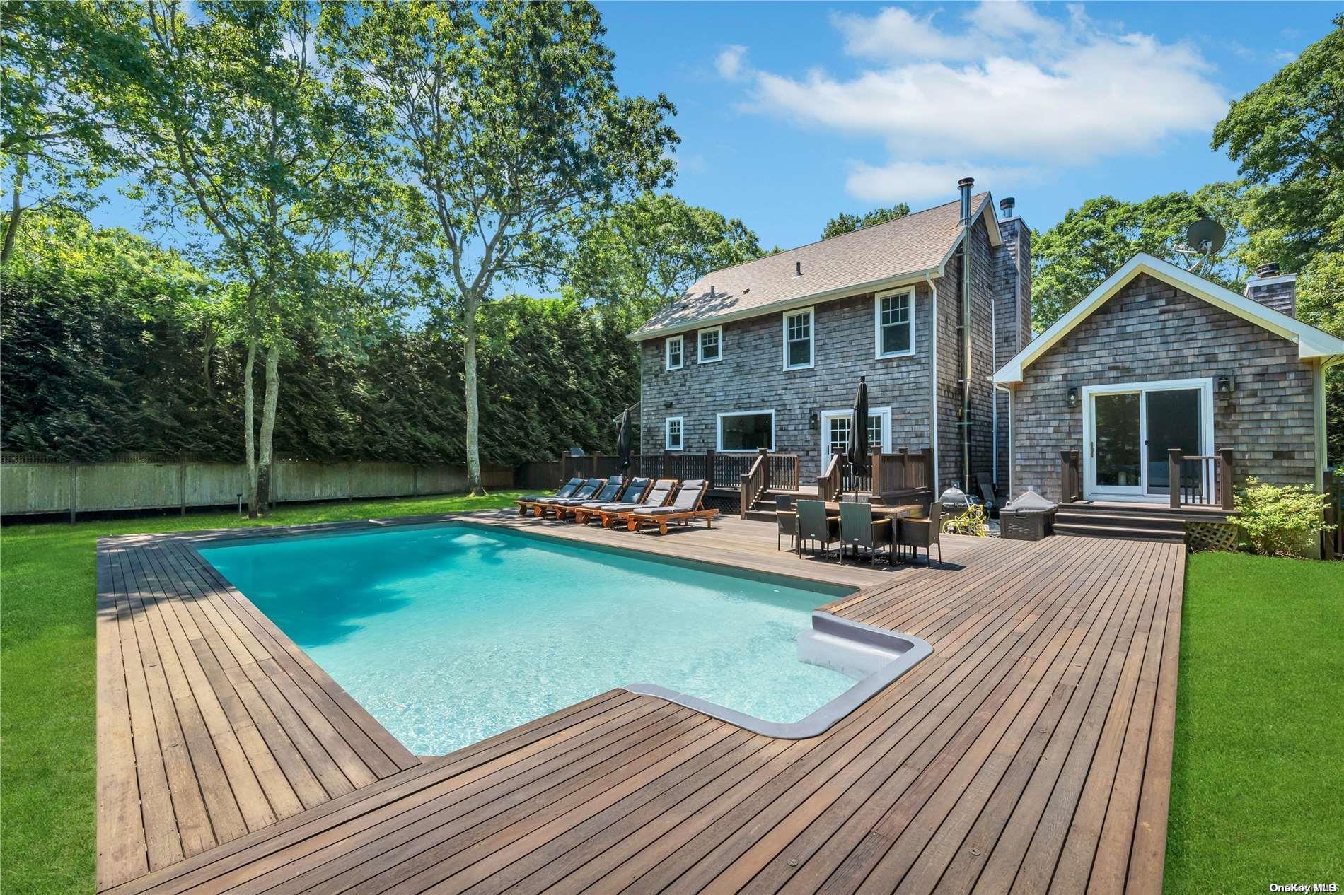 Single Family West Gate  Suffolk County, NY 11975, MLS-L3563783-31