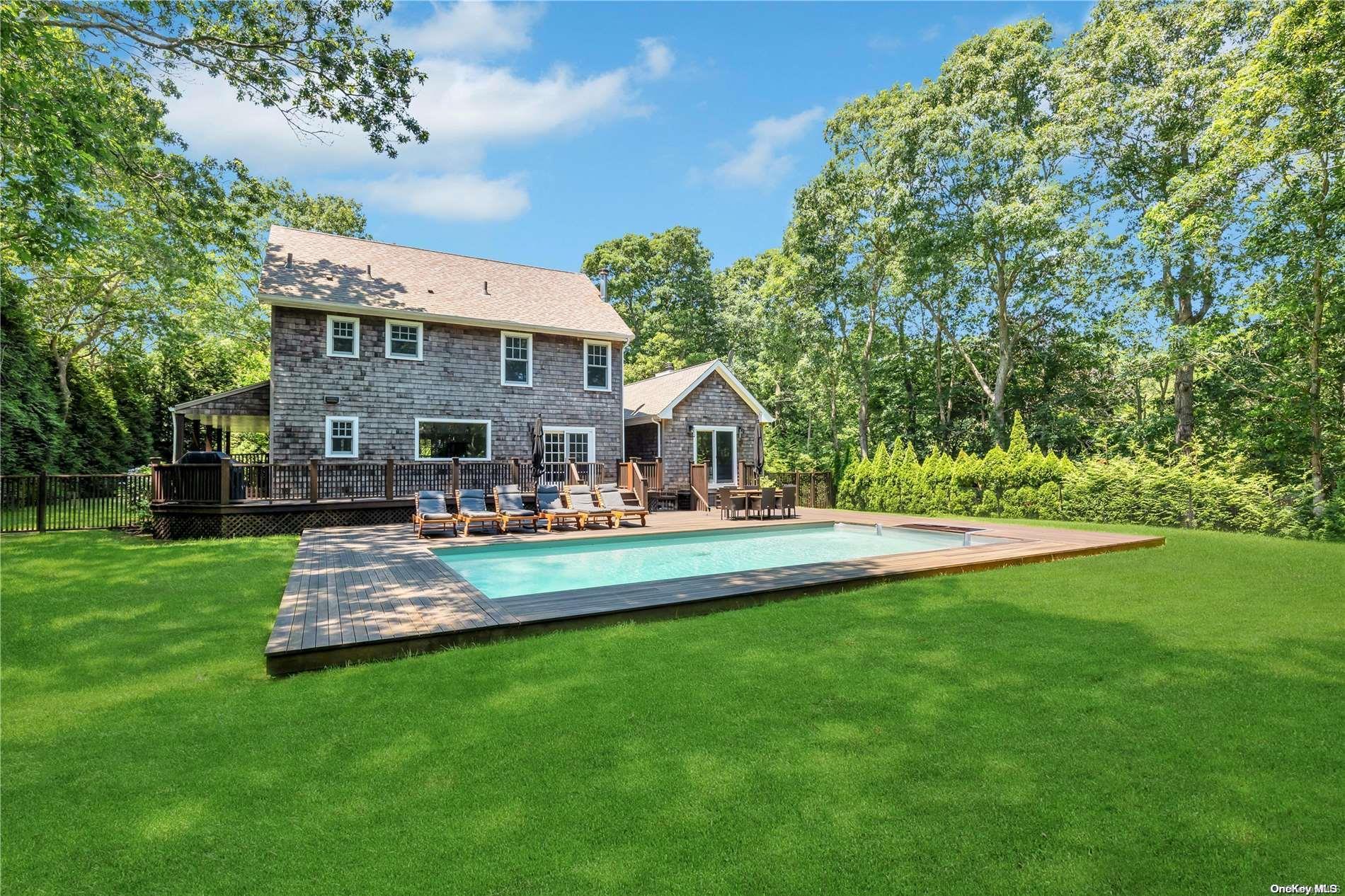 Single Family West Gate  Suffolk County, NY 11975, MLS-L3563783-32