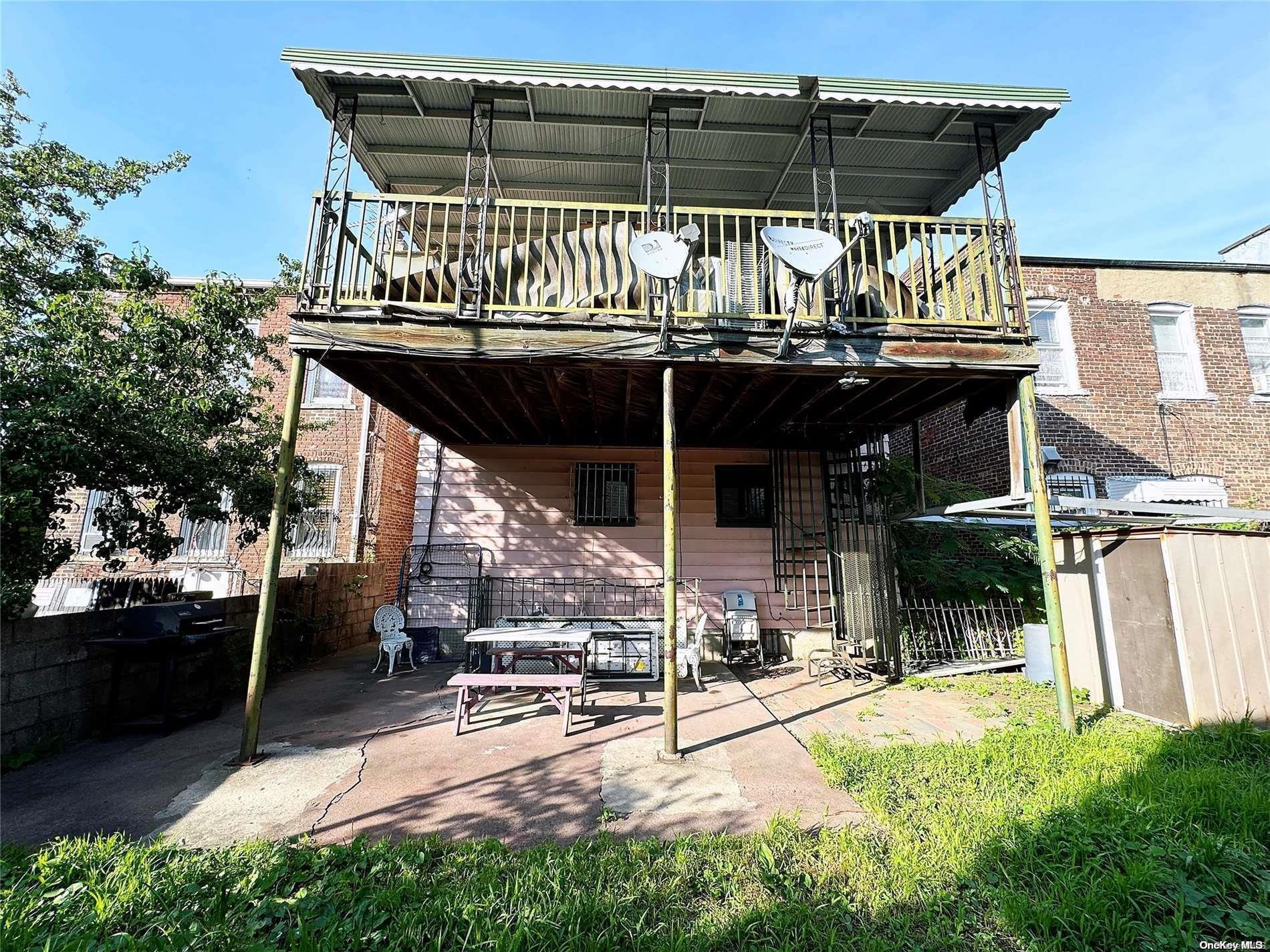 Single Family Seabury  Queens, NY 11373, MLS-L3563876-15