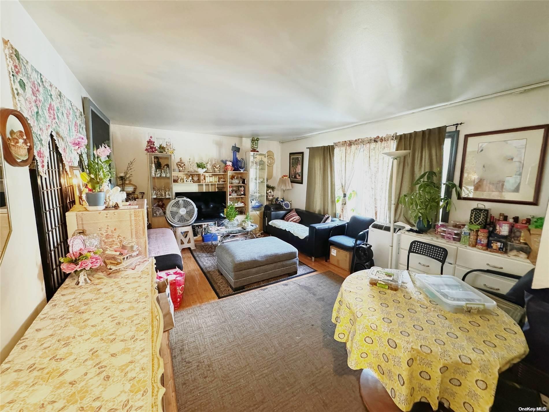 Single Family Seabury  Queens, NY 11373, MLS-L3563876-9