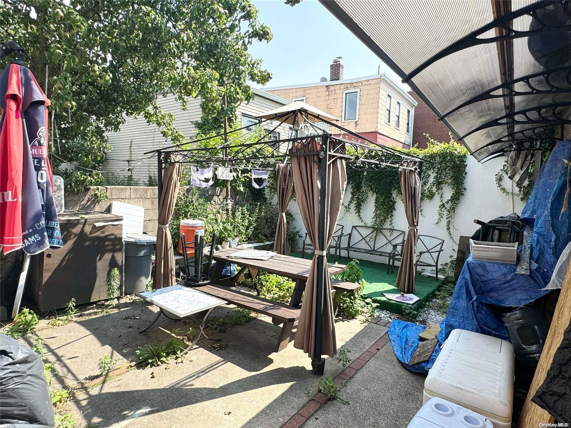 Single Family Seabury  Queens, NY 11373, MLS-L3563878-19