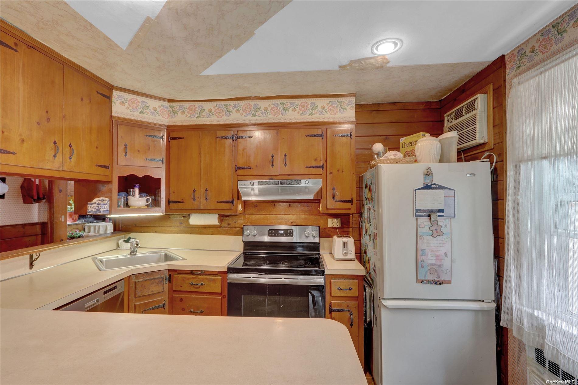 Single Family Noel  Nassau County, NY 11557, MLS-L3563966-9