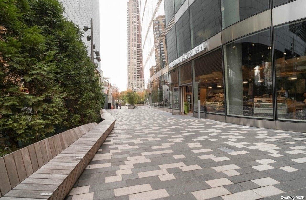 Commercial Sale West  Manhattan, NY 10006, MLS-L3564437-6