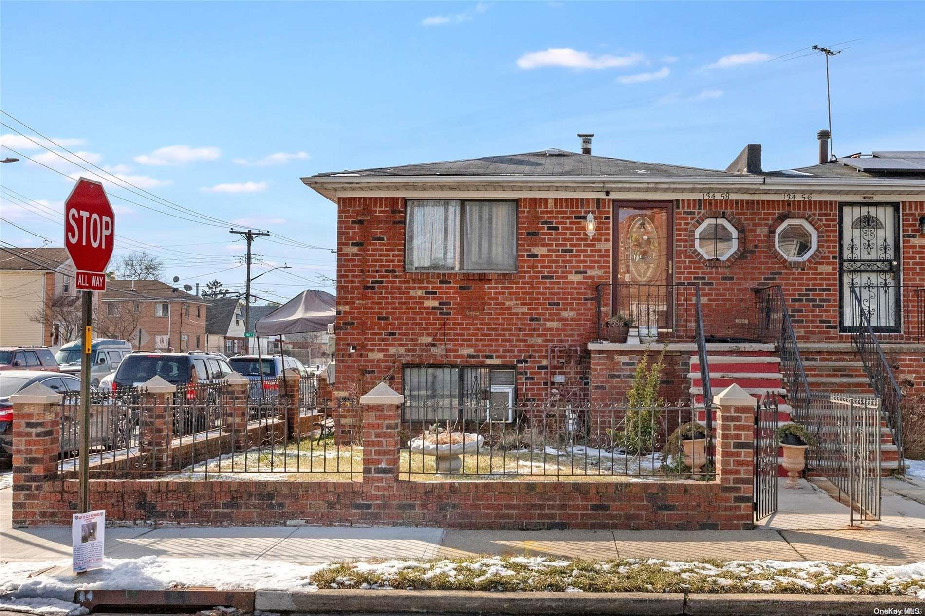 Single Family 161st  Queens, NY 11434, MLS-L3564512-2