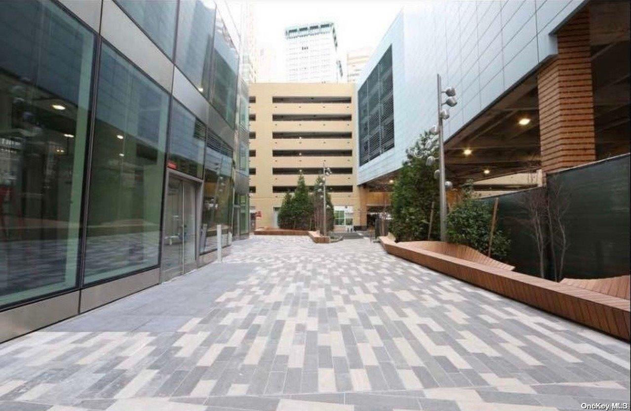 Commercial Sale West  Manhattan, NY 10006, MLS-L3564532-2