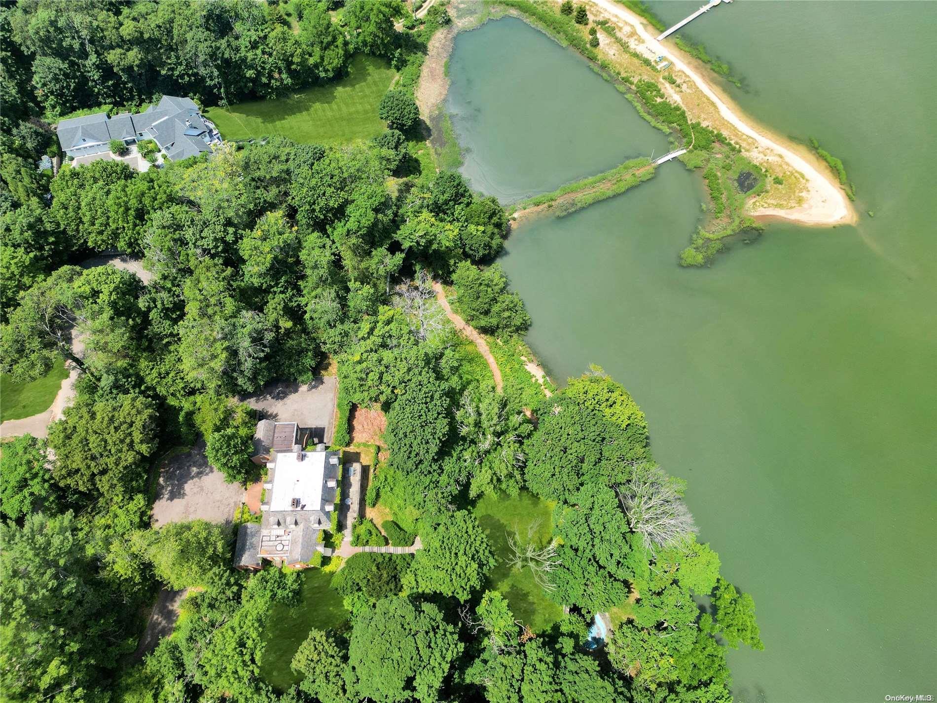 Single Family Cove Woods  Nassau County, NY 11771, MLS-L3564598-2