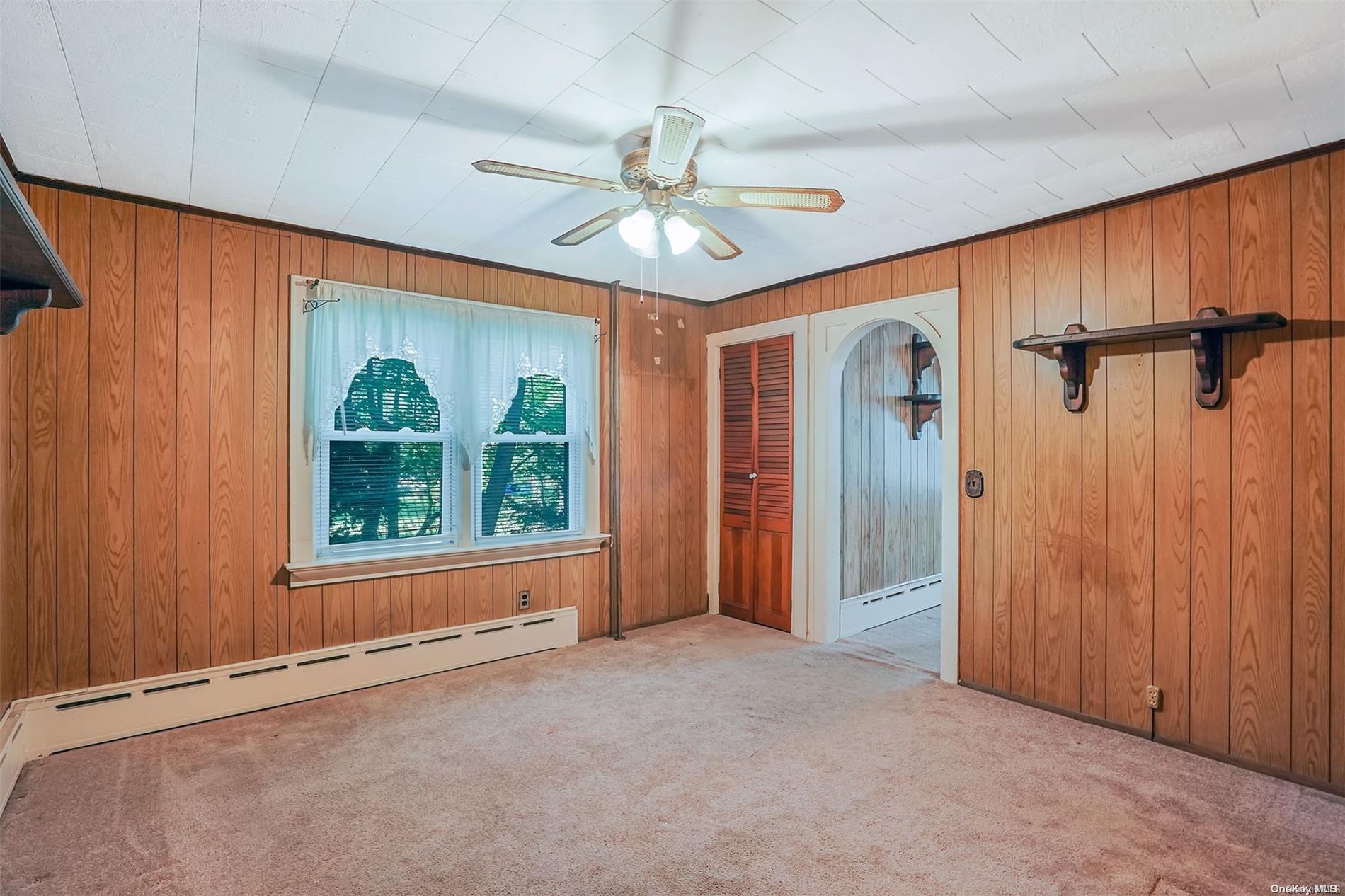 Single Family Brookdale  Suffolk County, NY 11706, MLS-L3564783-18
