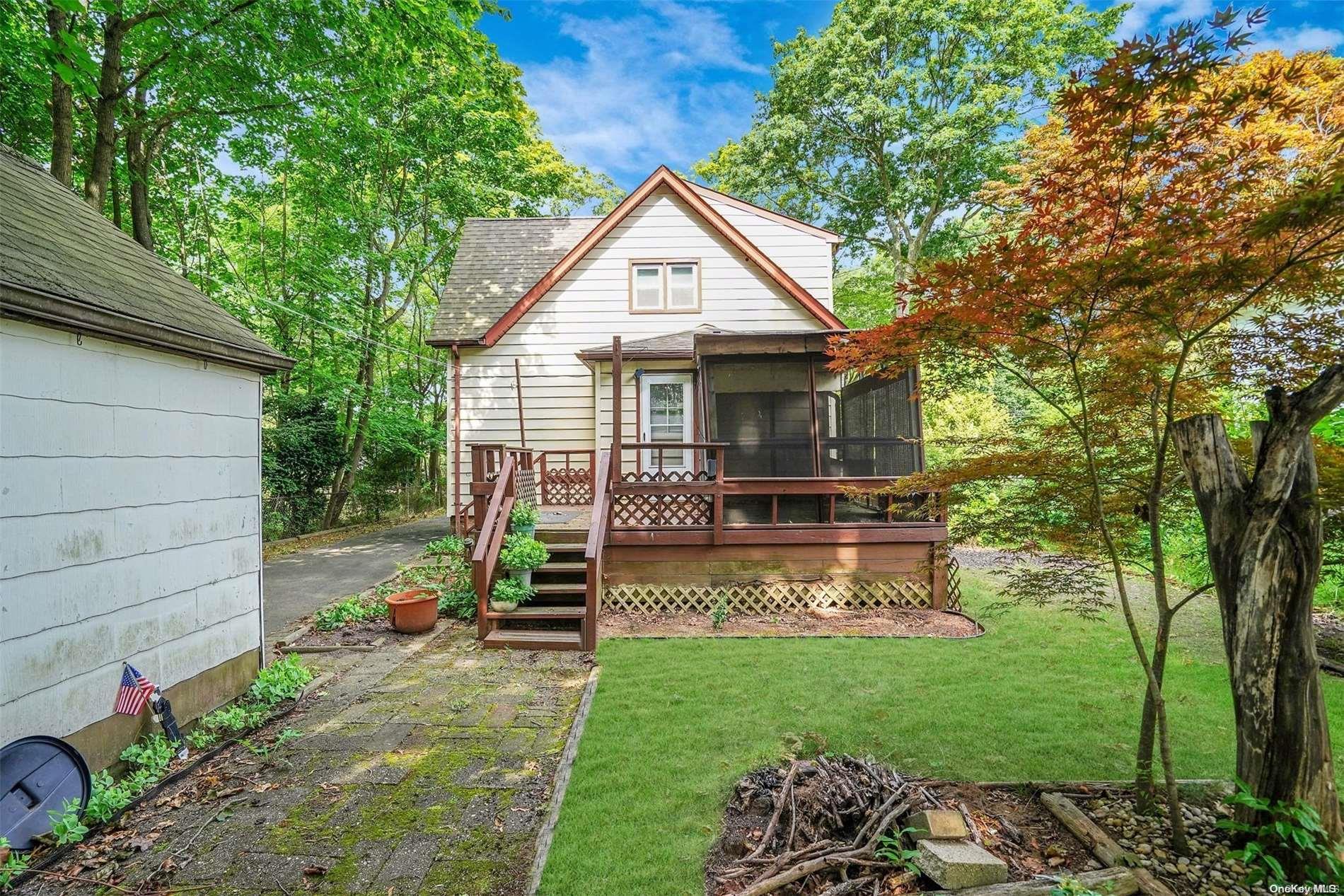 Single Family Brookdale  Suffolk County, NY 11706, MLS-L3564783-6