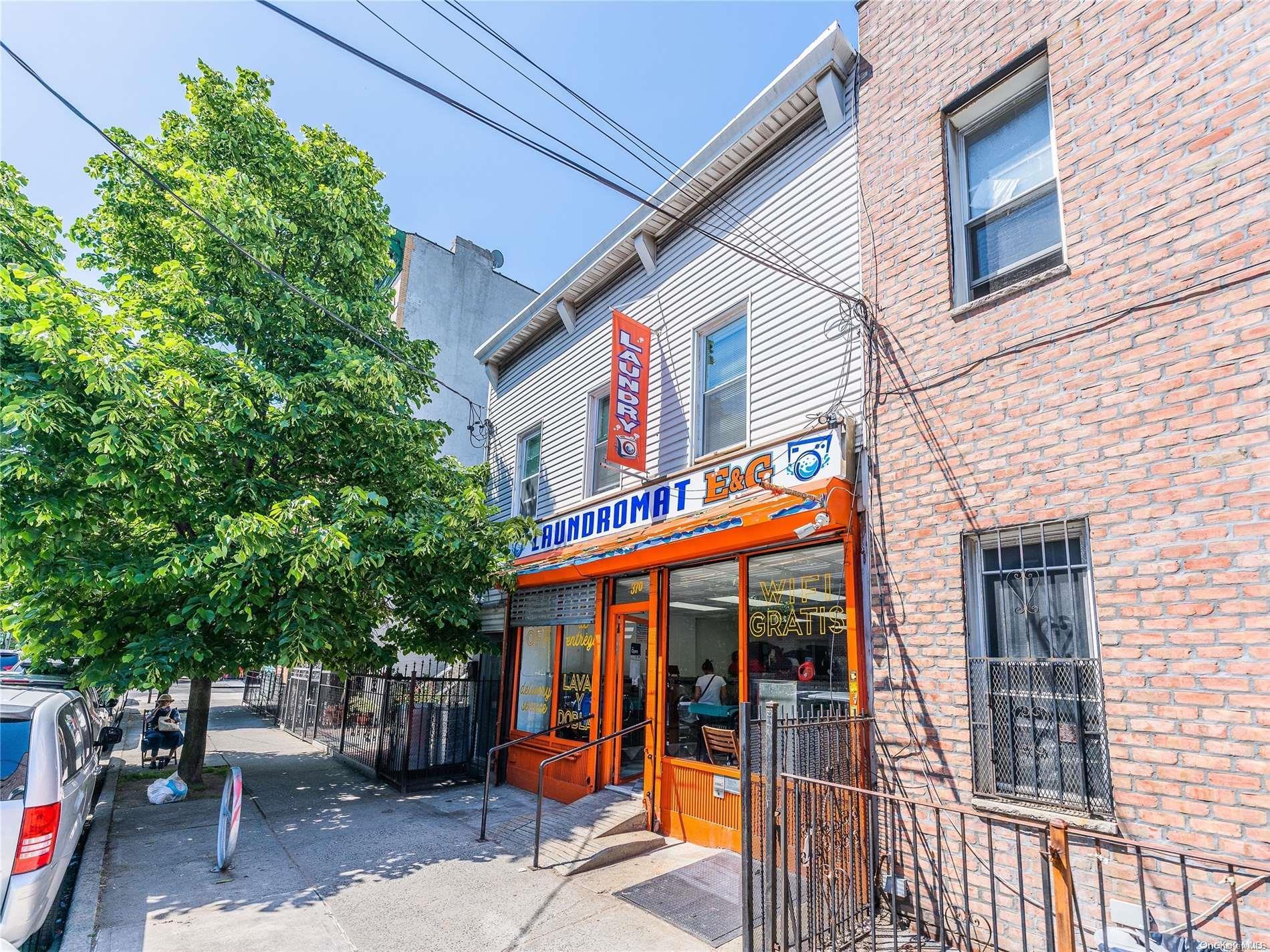 Single Family Crescent  Brooklyn, NY 11208, MLS-L3564874-2