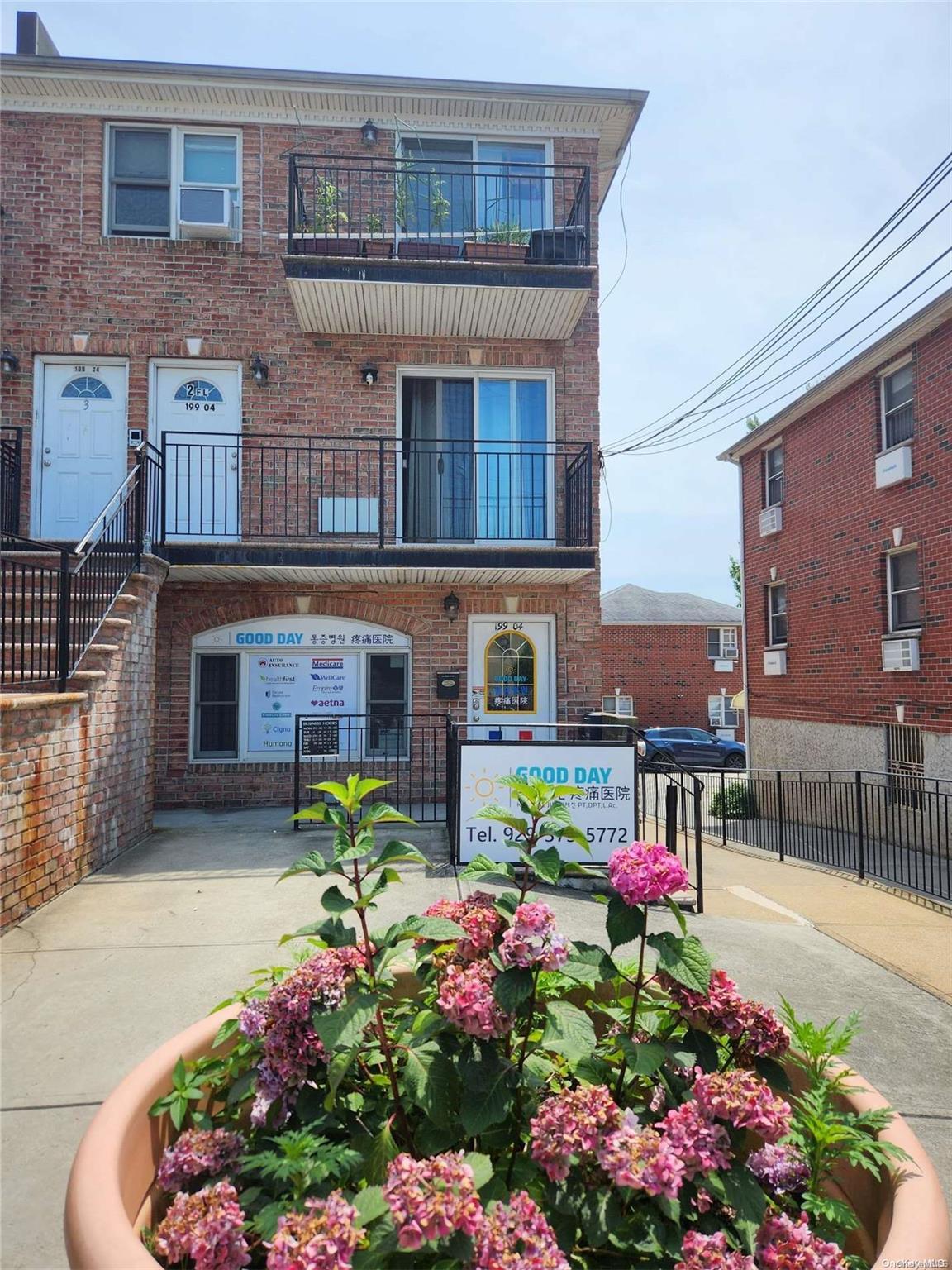 Single Family 47th  Queens, NY 11358, MLS-L3565059-6
