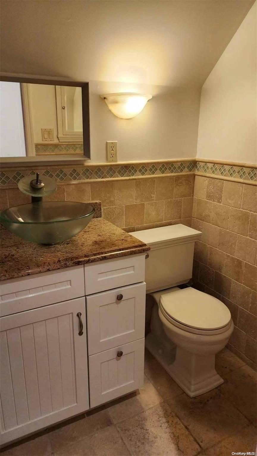 Single Family 213th  Queens, NY 11364, MLS-L3565173-15