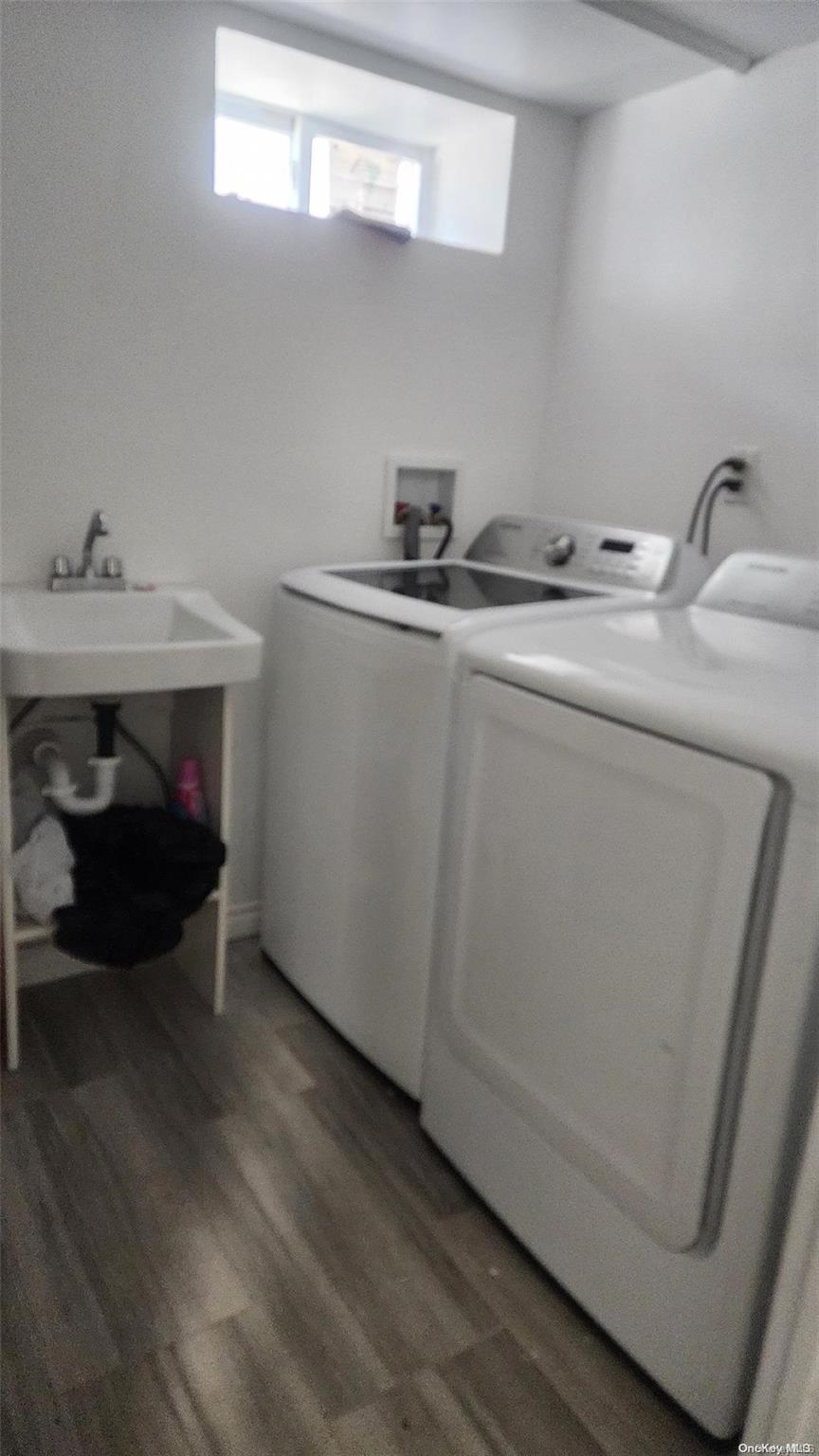 Single Family 213th  Queens, NY 11364, MLS-L3565173-20