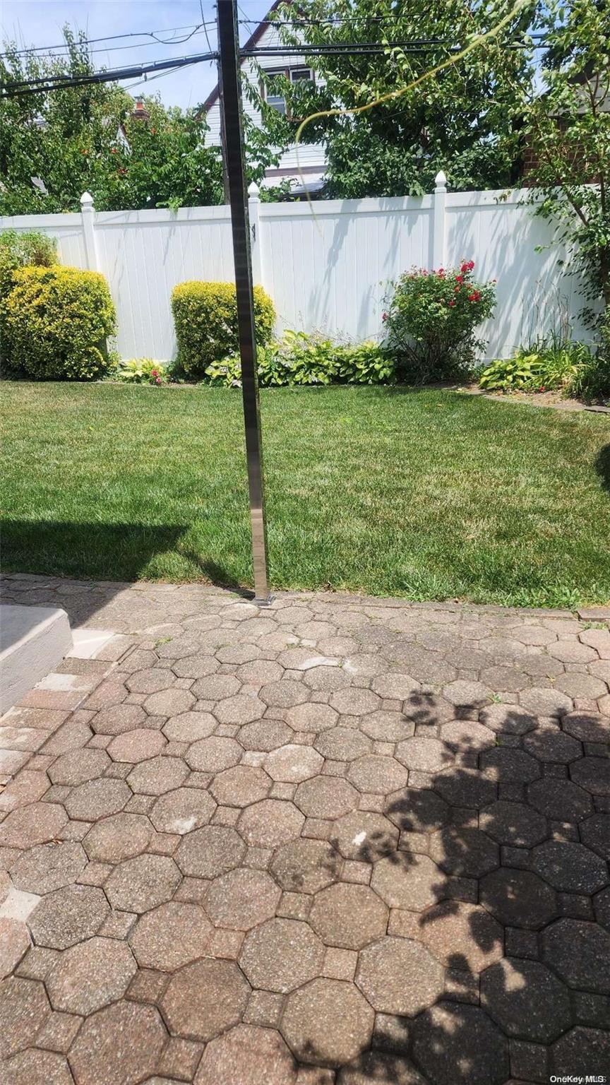 Single Family 213th  Queens, NY 11364, MLS-L3565173-5